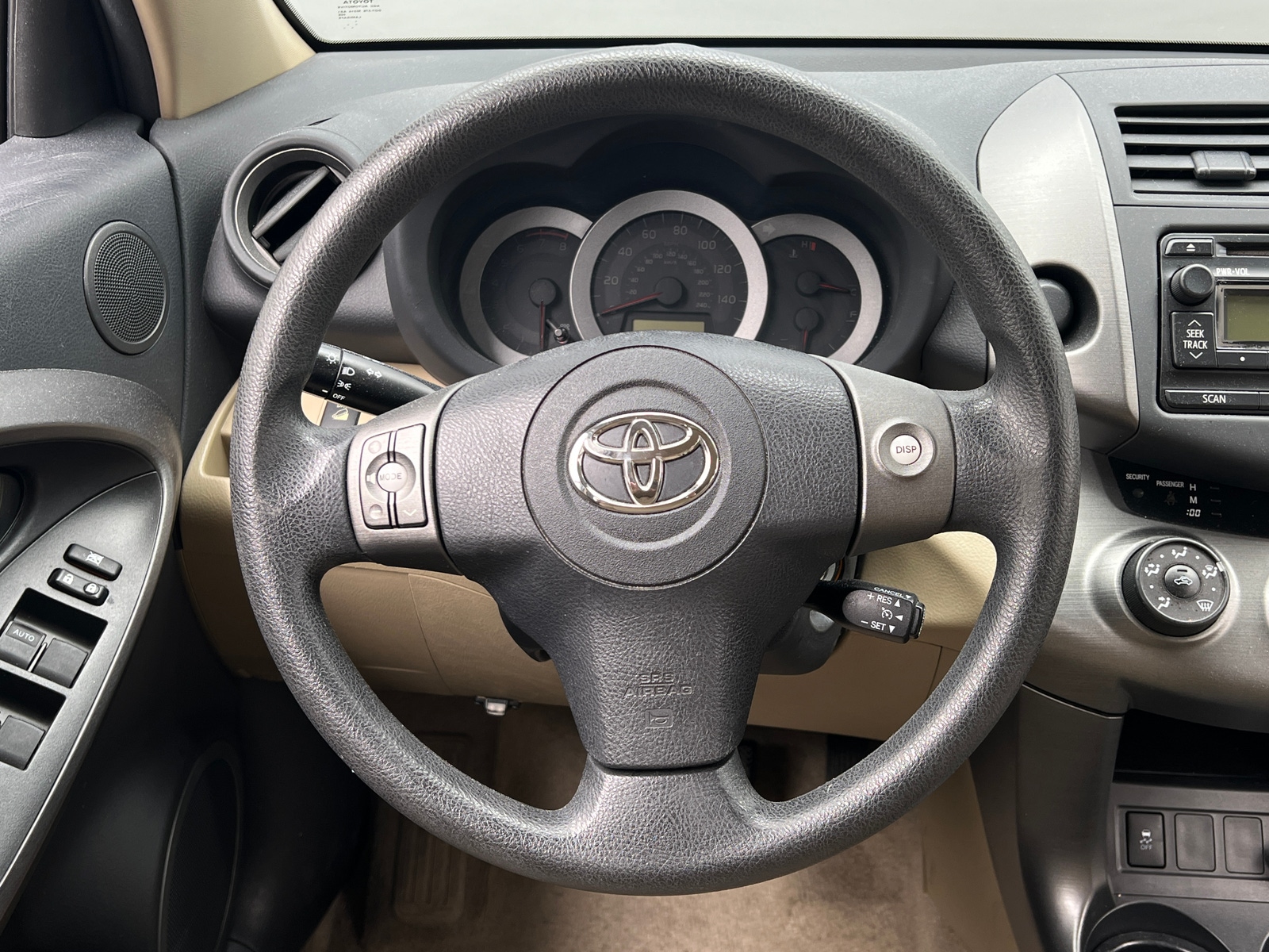 Thumbnail: 2012 Toyota RAV4 - 5