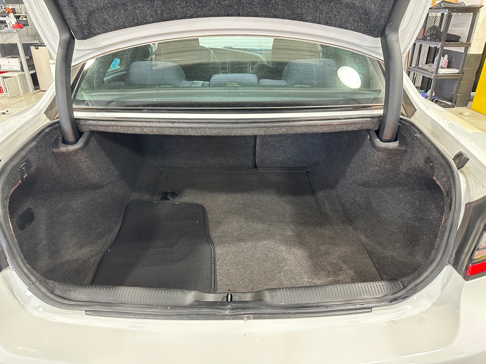 Thumbnail: 2018 Dodge Charger - 7