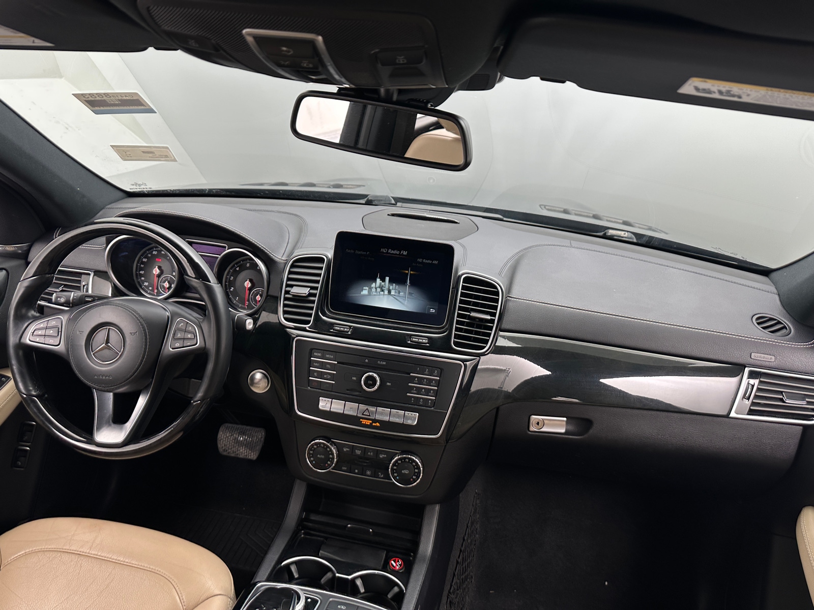 Thumbnail: 2019 Mercedes-Benz GLS - 2