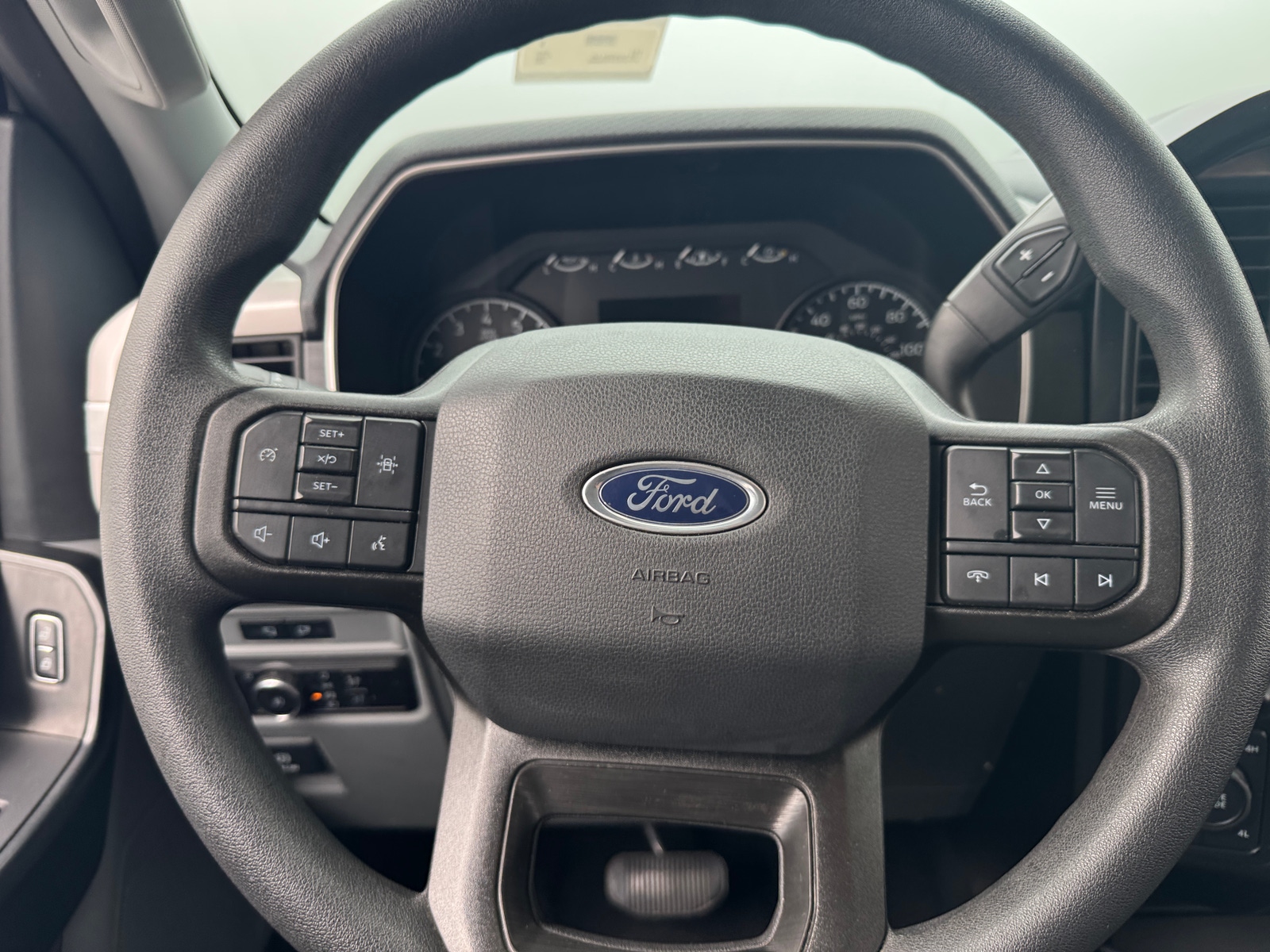 Thumbnail: 2023 Ford Econoline - 5