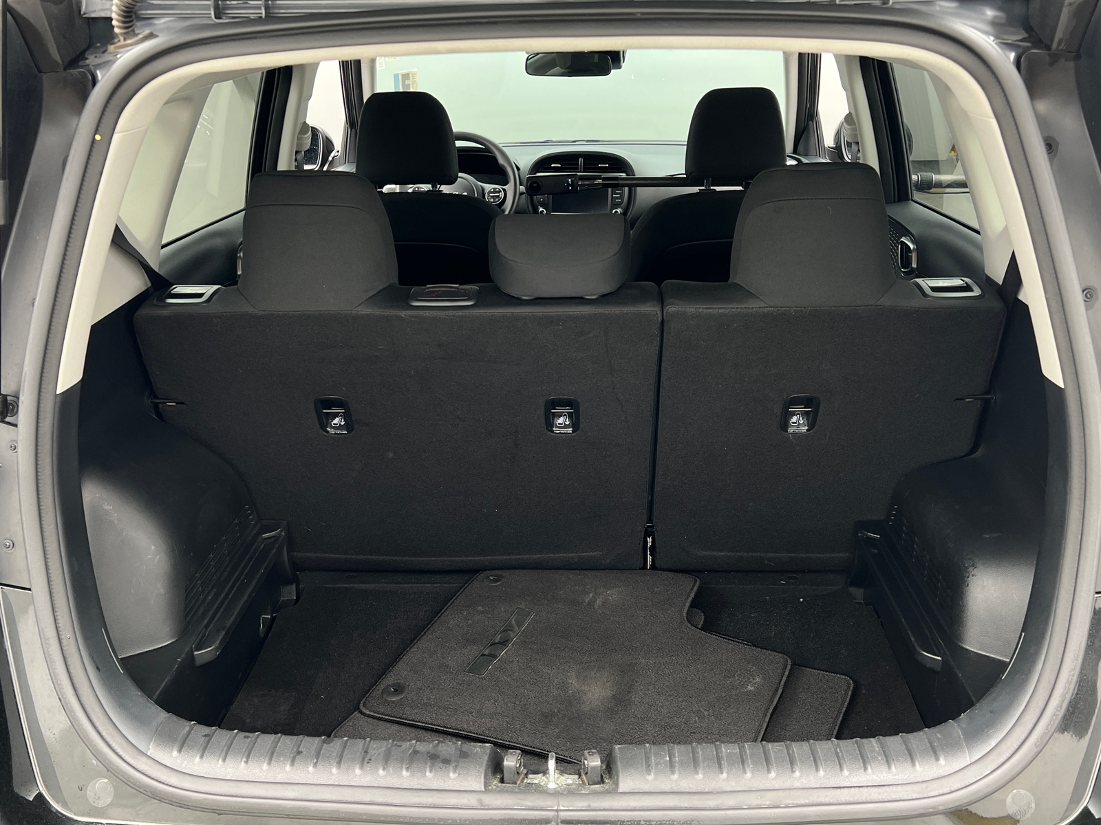 Thumbnail: 2024 Kia Soul - 7