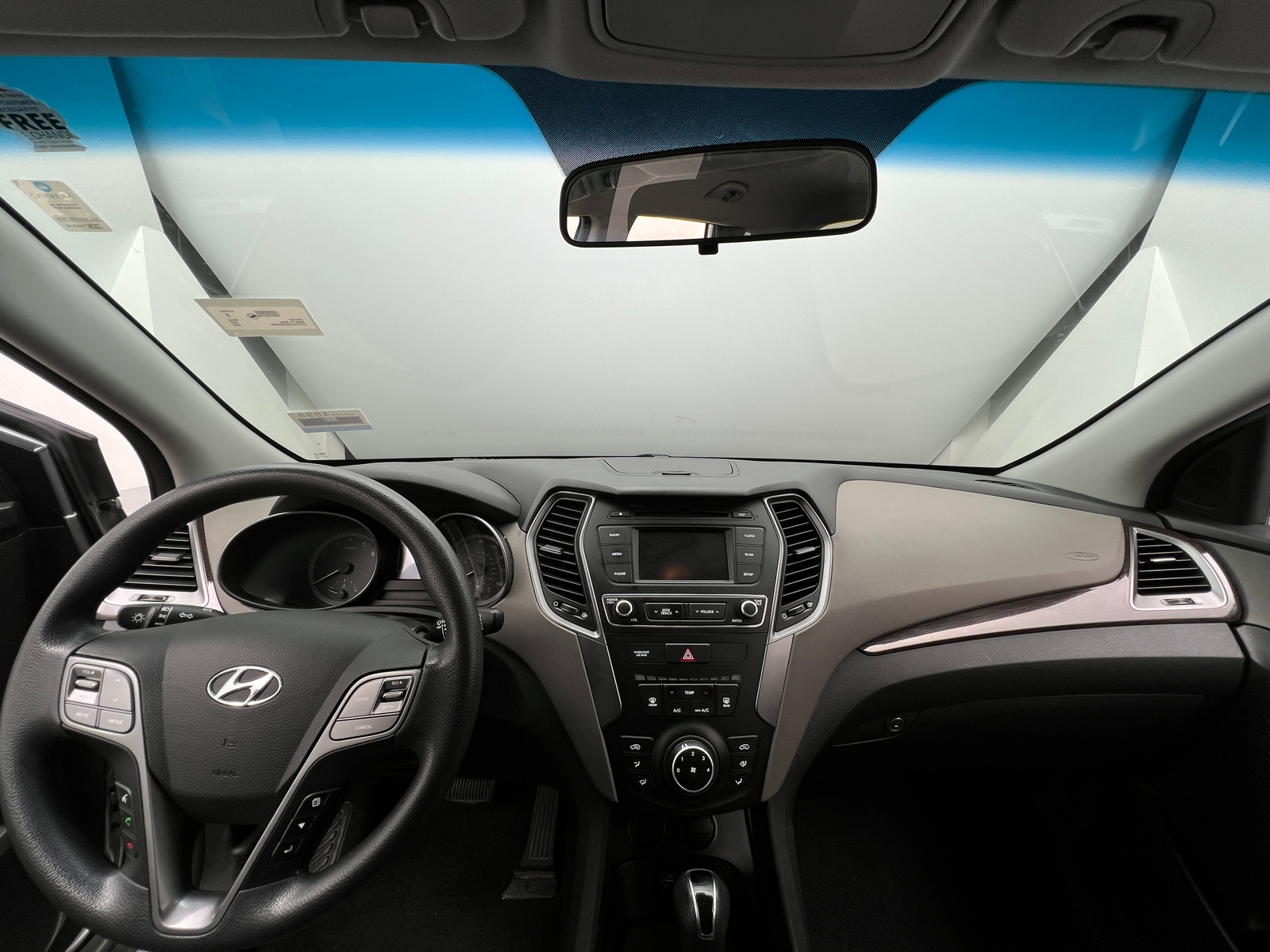 Thumbnail: 2018 Hyundai Santa Fe - 3