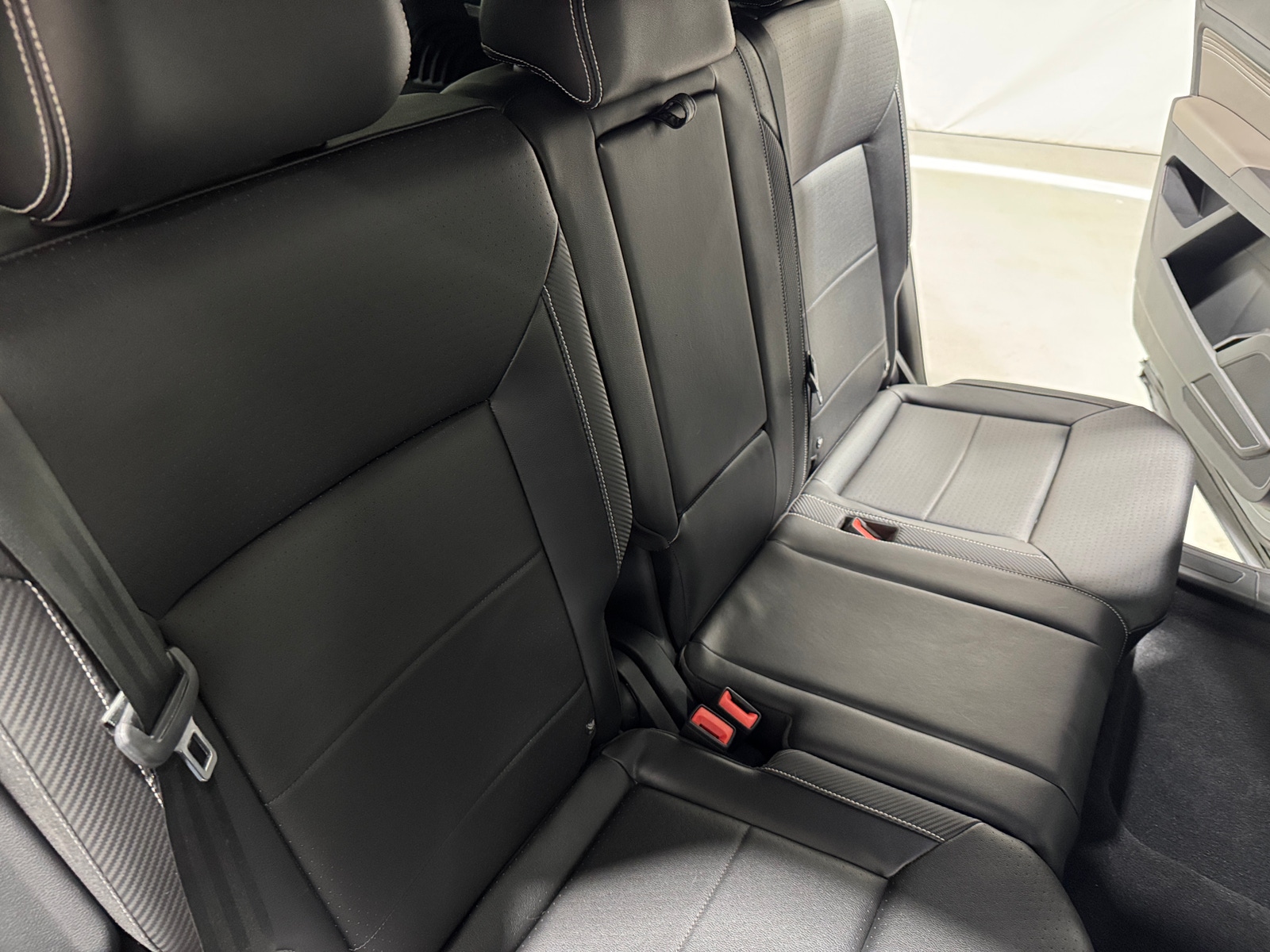 Thumbnail: 2022 Volkswagen Atlas - 5