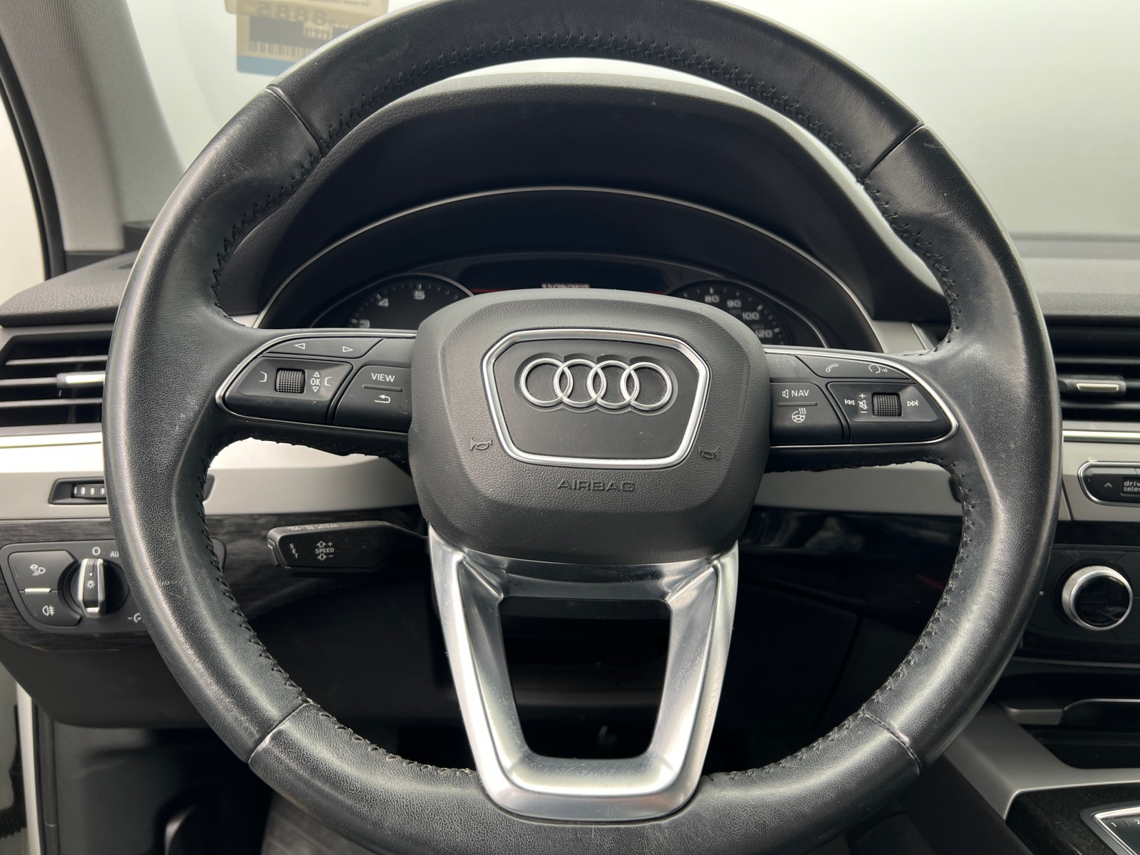 Thumbnail: 2019 Audi Q7 - 4