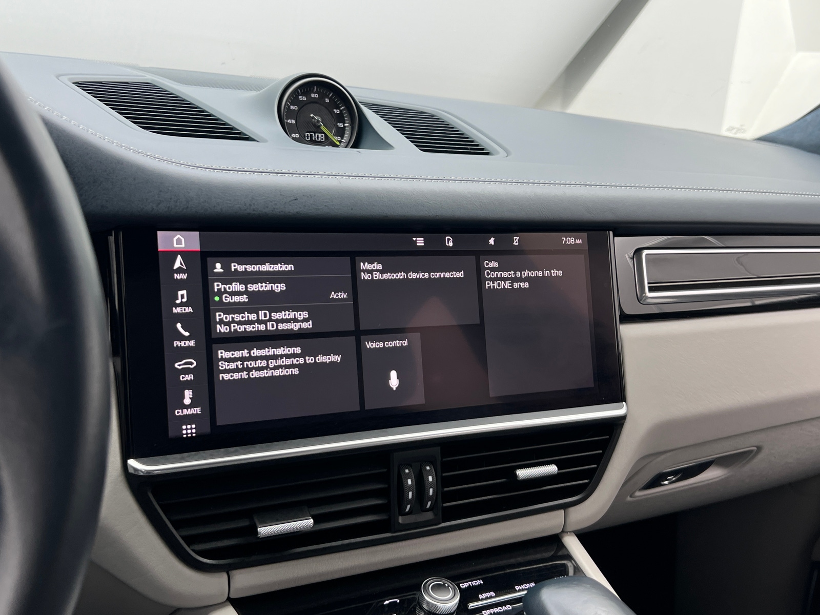 Thumbnail: 2021 Porsche  - 3