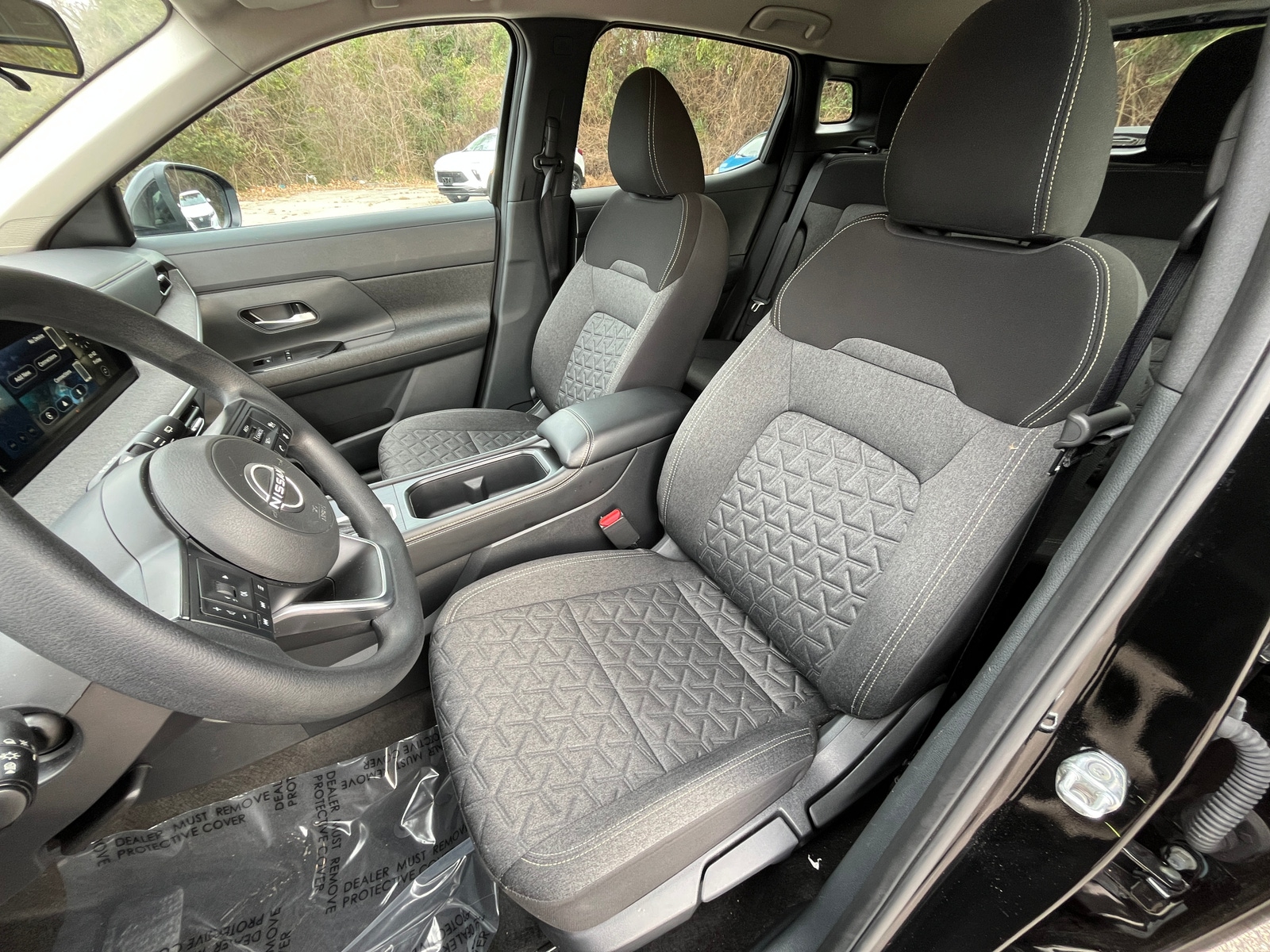 Thumbnail: 2025 Nissan Kicks - 2