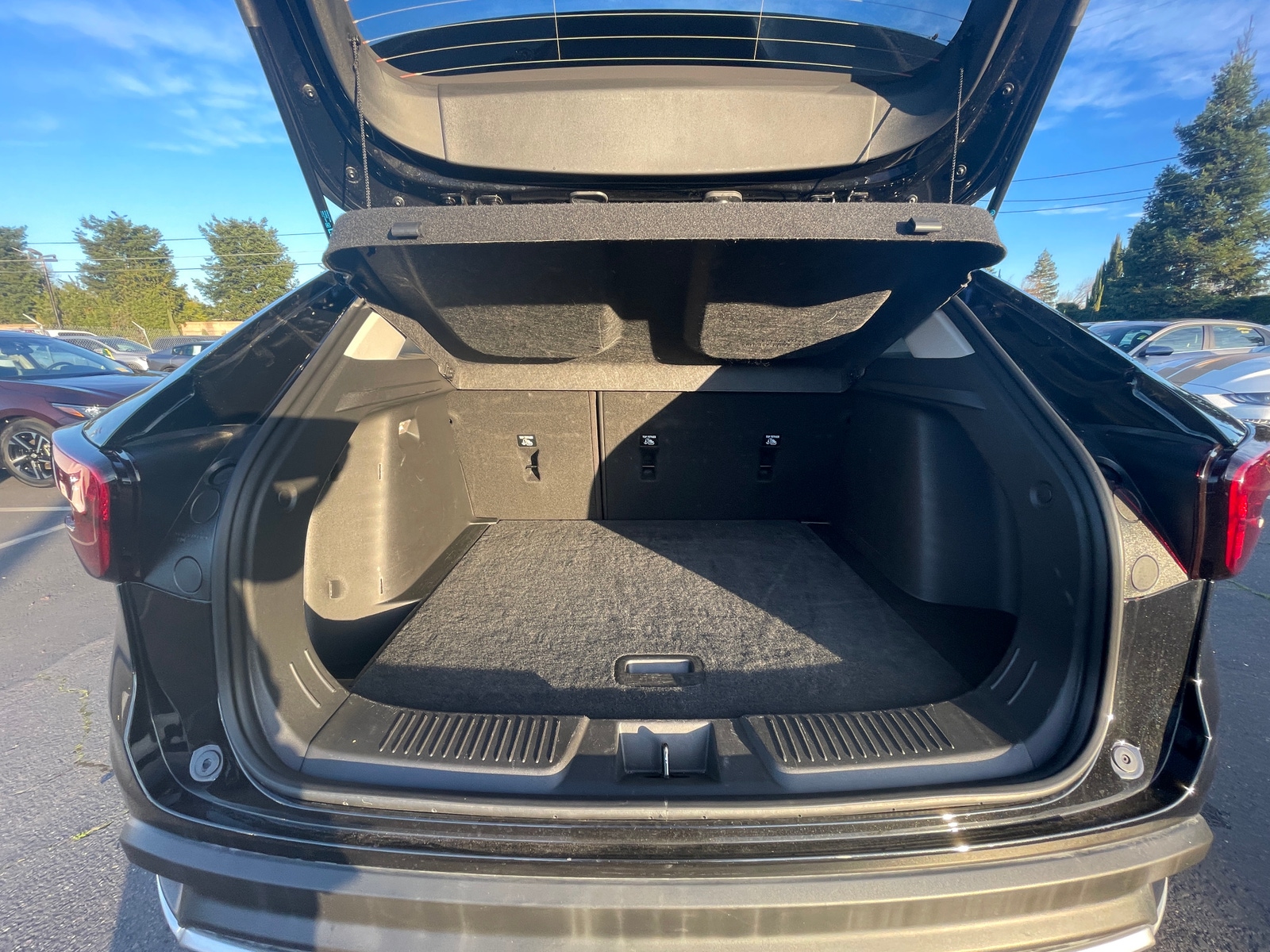 Thumbnail: 2025 Chevrolet Trax - 6