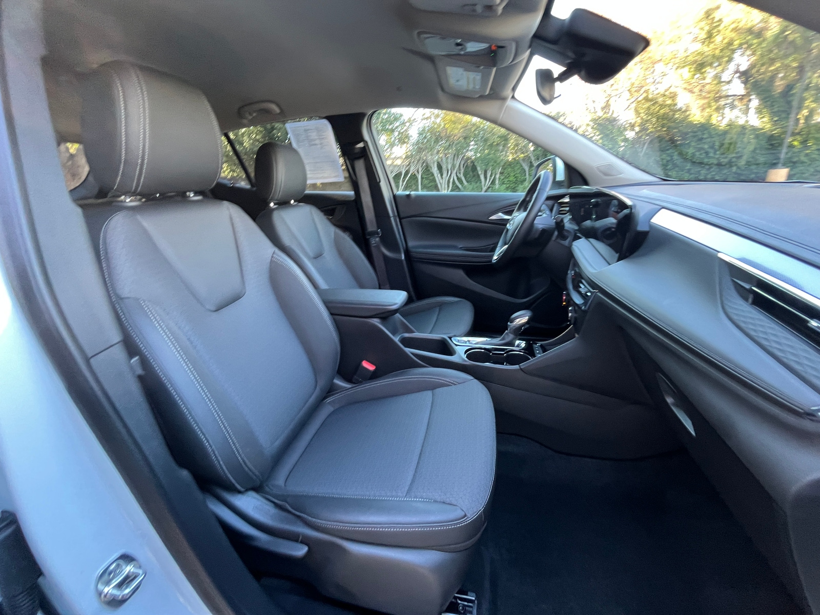 Thumbnail: 2025 Buick Encore GX - 2