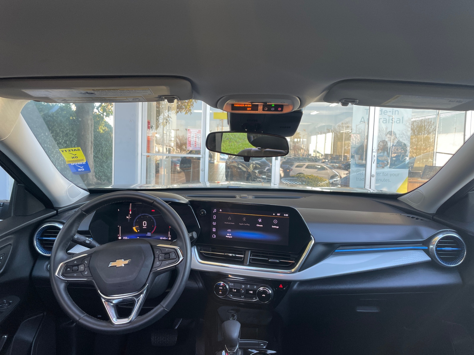 Thumbnail: 2025 Chevrolet Trax - 3