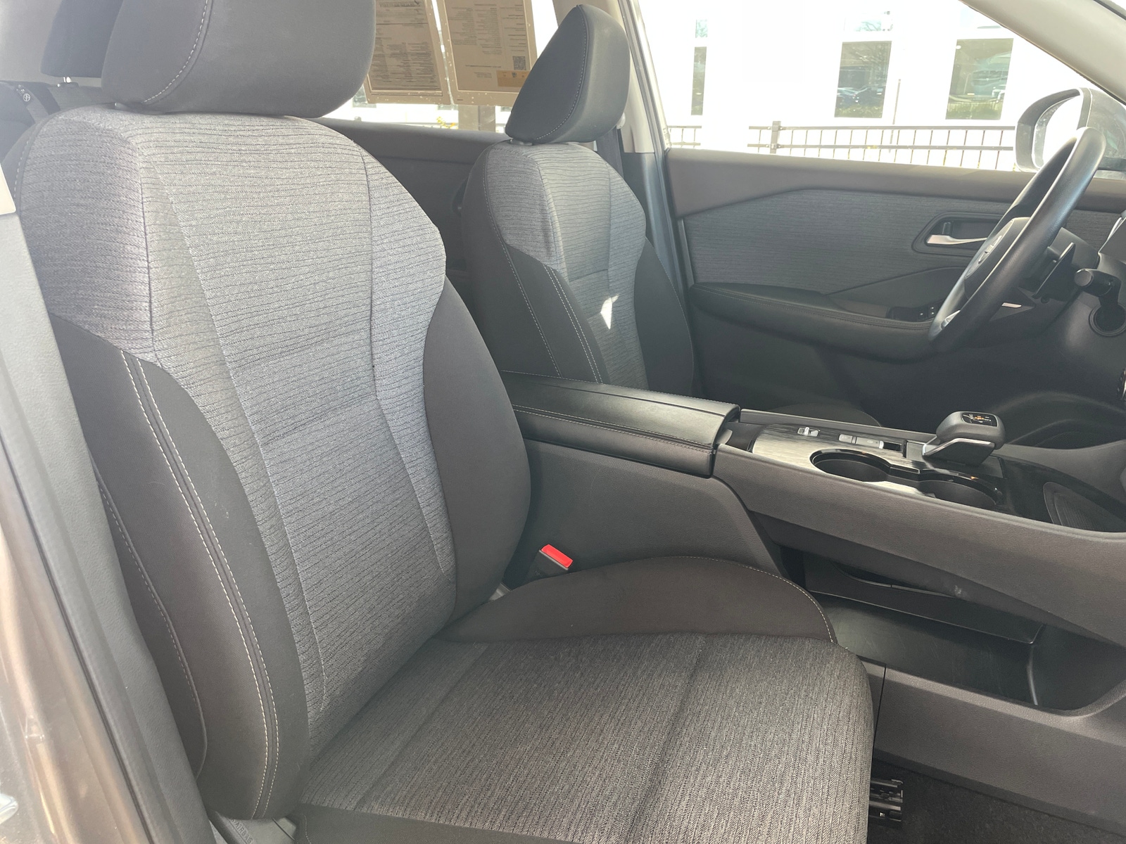 Thumbnail: 2023 Nissan Rogue - 2