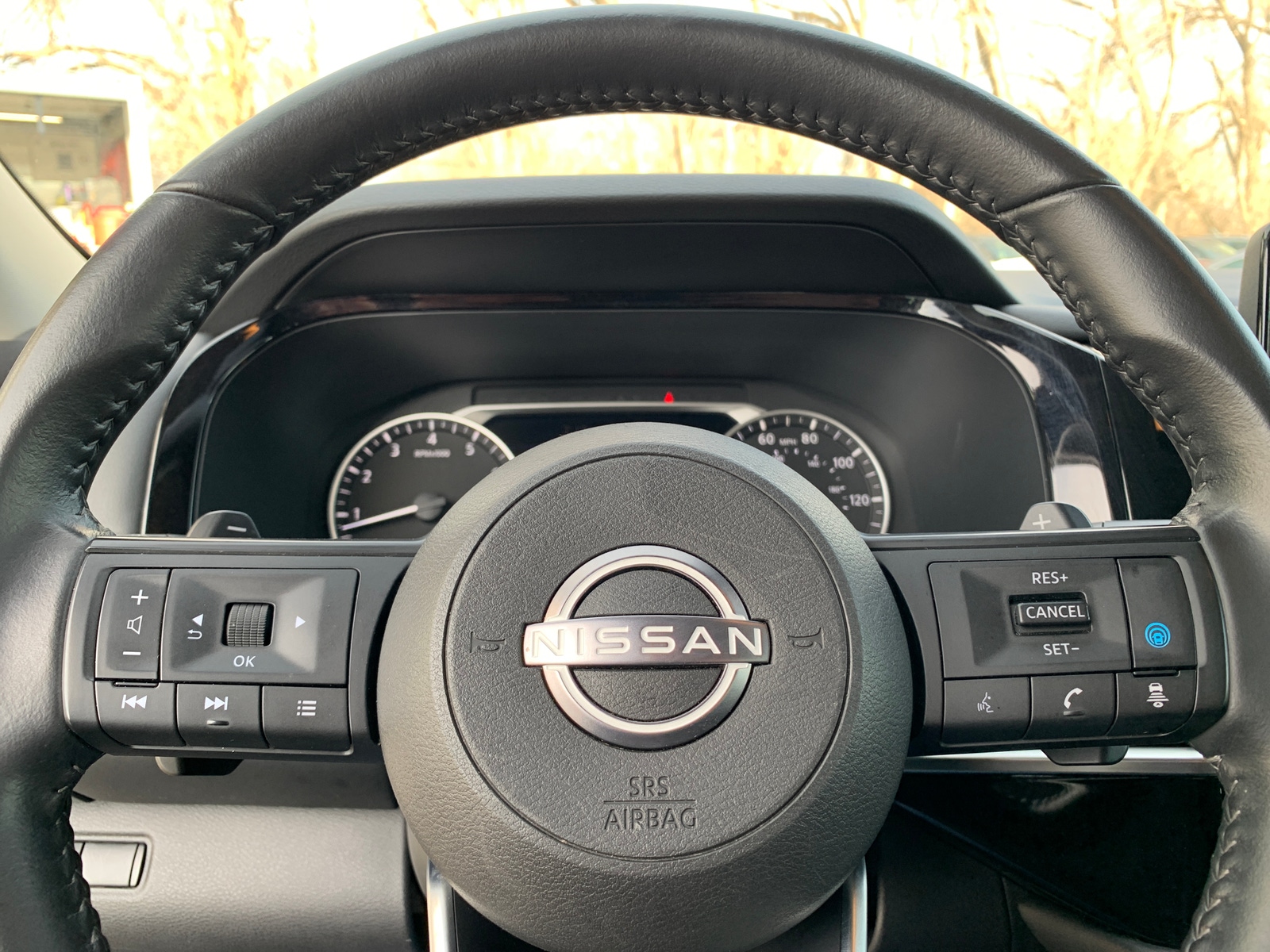 Thumbnail: 2025 Nissan Pathfinder - 5