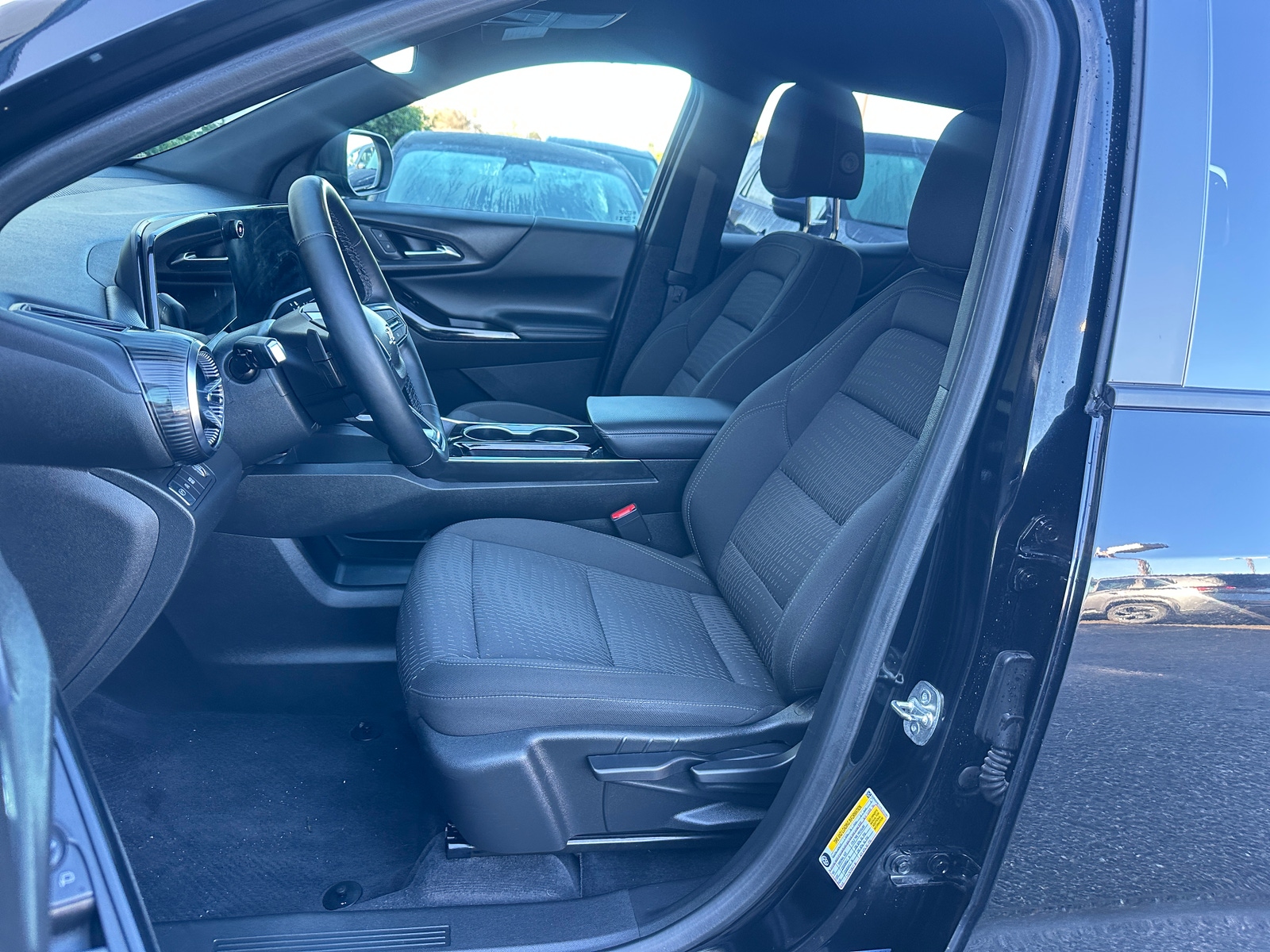 Thumbnail: 2025 Chevrolet Equinox - 2