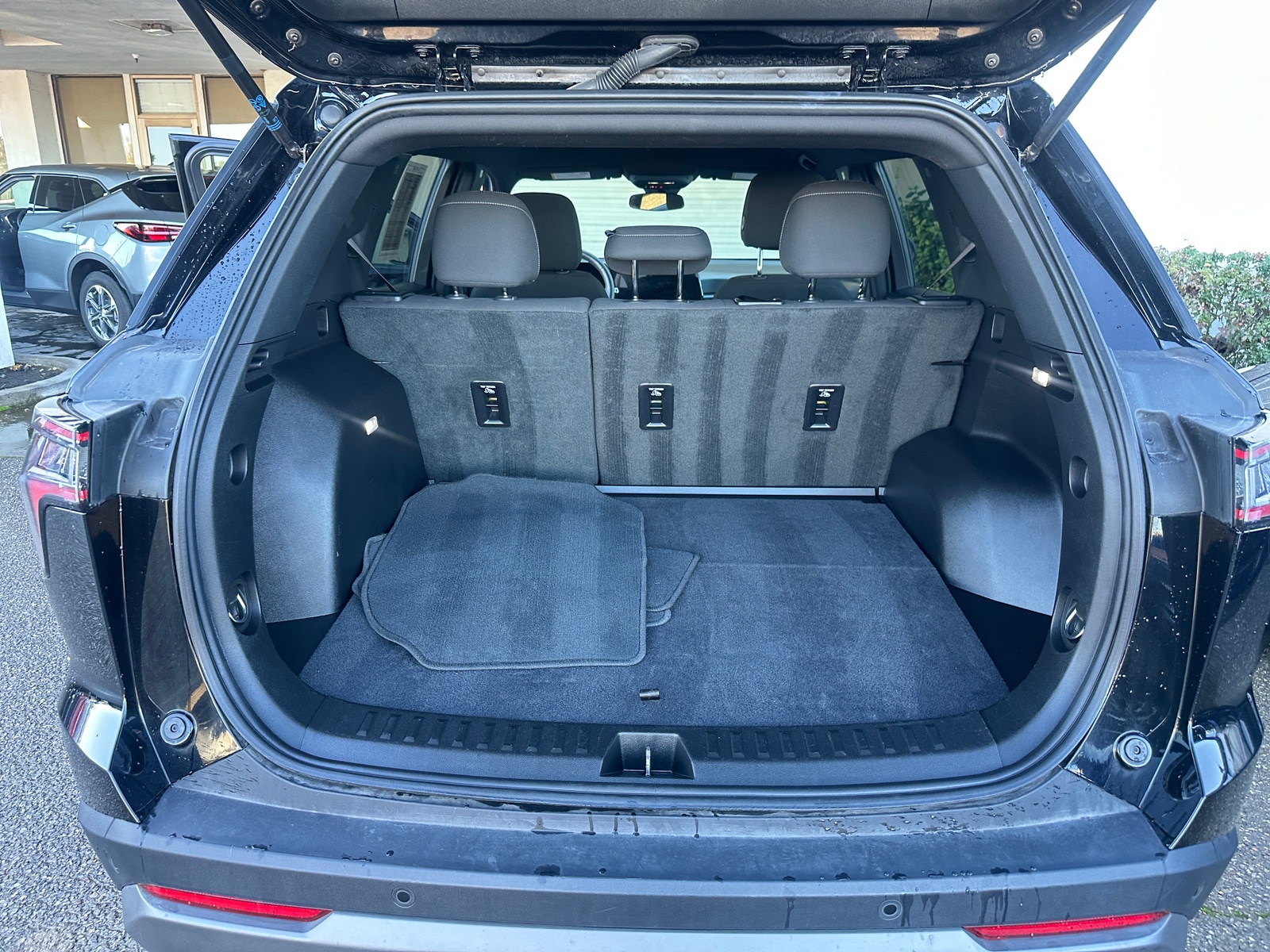 Thumbnail: 2025 Chevrolet Equinox - 6