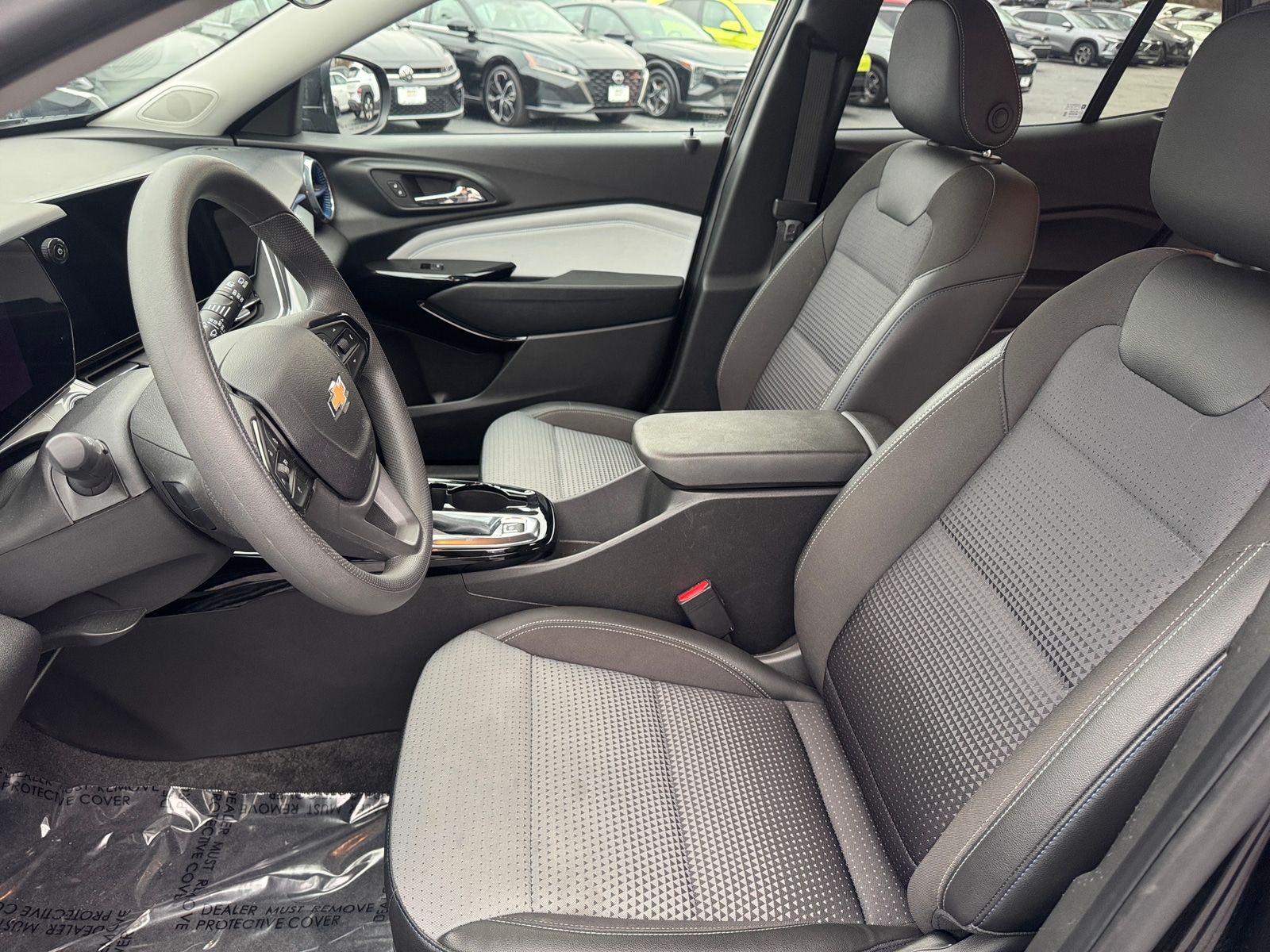 Thumbnail: 2025 Chevrolet Trax - 2