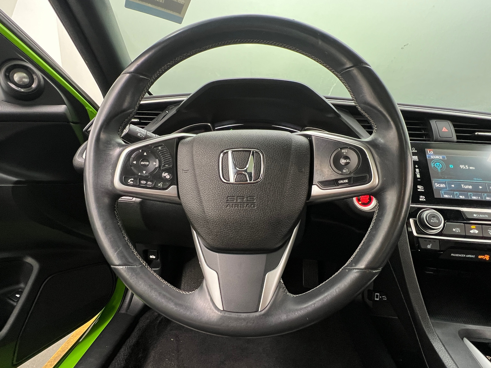 Thumbnail: 2016 Honda Civic - 4