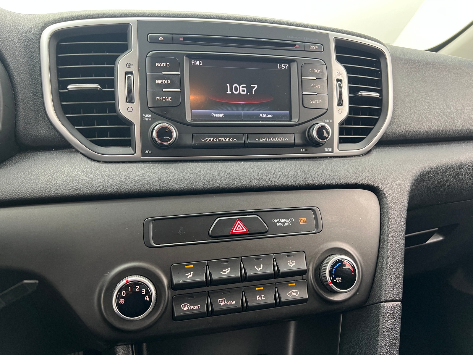 Thumbnail: 2018 Kia Sportage - 4