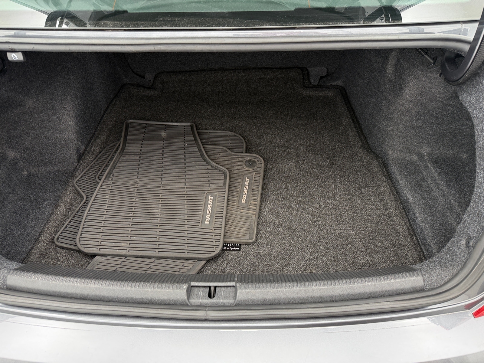 Thumbnail: 2021 Volkswagen Passat - 7