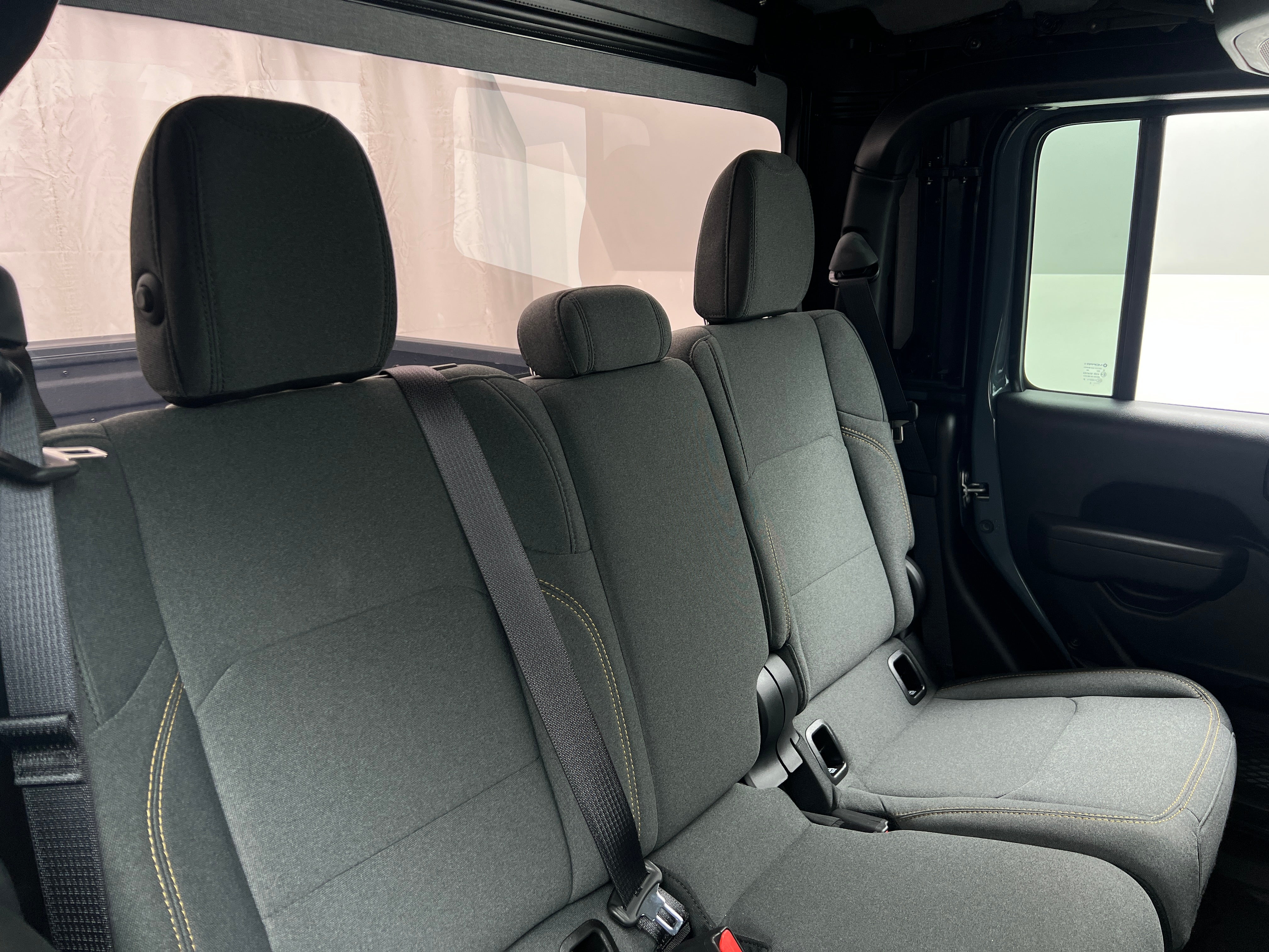 2025 Jeep Gladiator Sport S - Photo 2