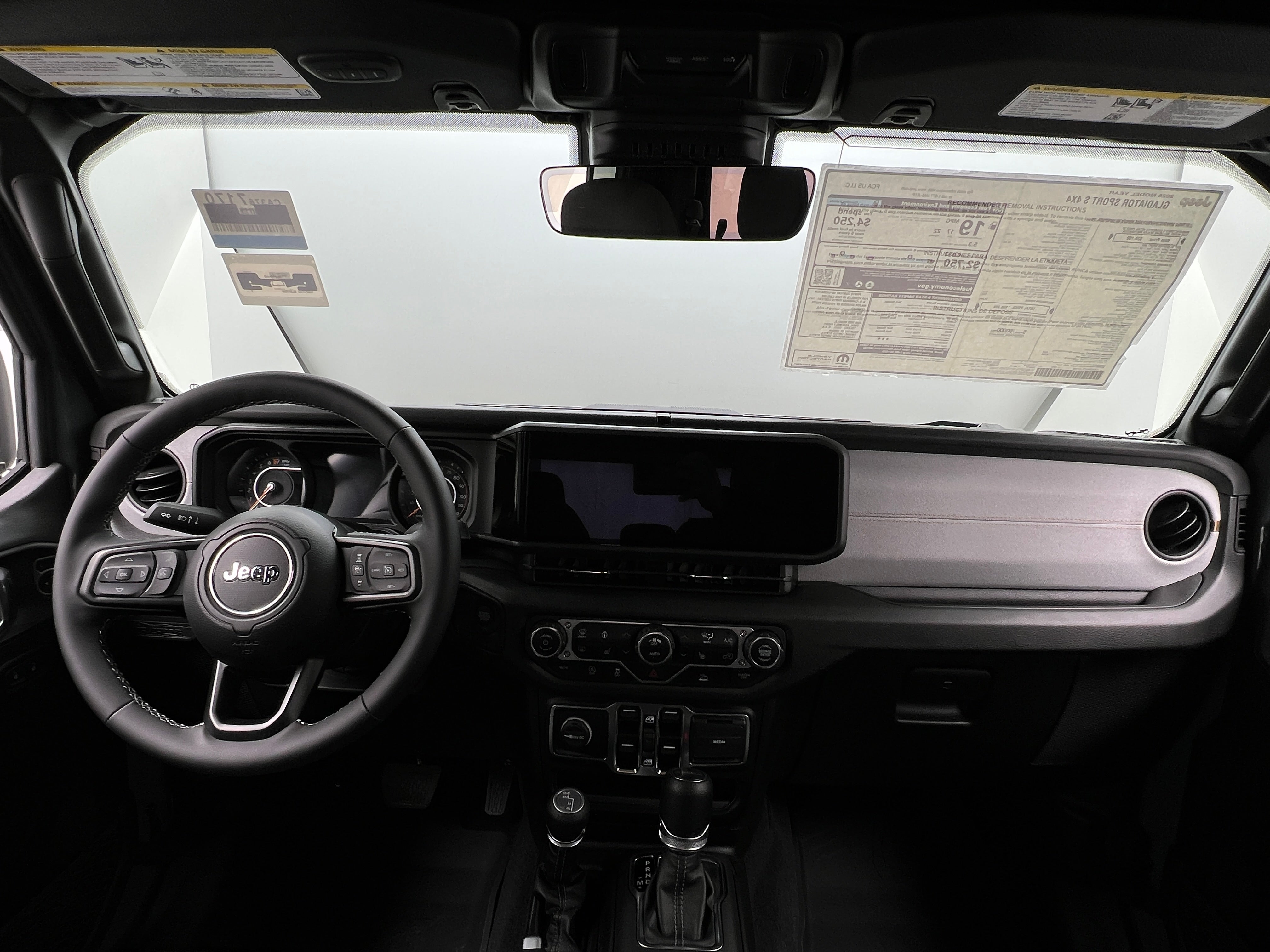 2025 Jeep Gladiator Sport S - Photo 4