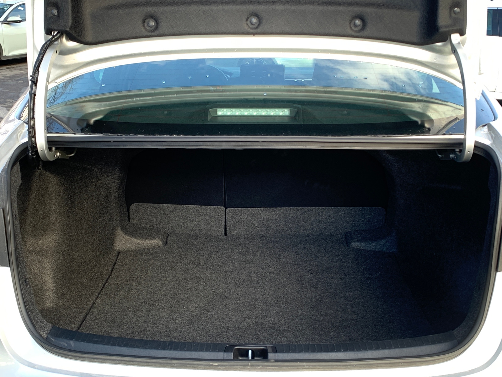 Thumbnail: 2025 Toyota Corolla - 6