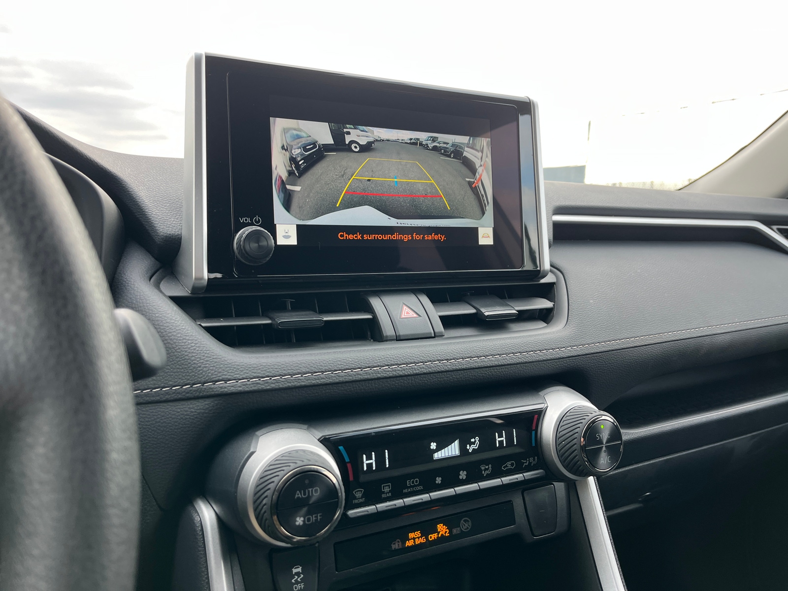 Thumbnail: 2025 Toyota RAV4 - 4