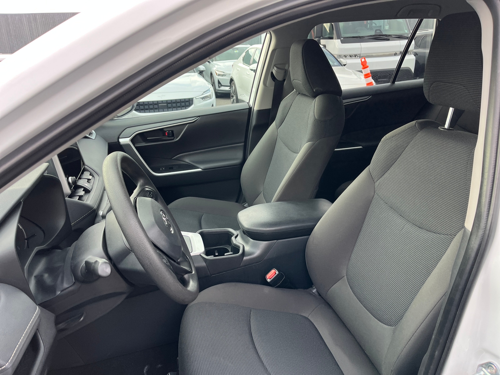 Thumbnail: 2025 Toyota RAV4 - 2