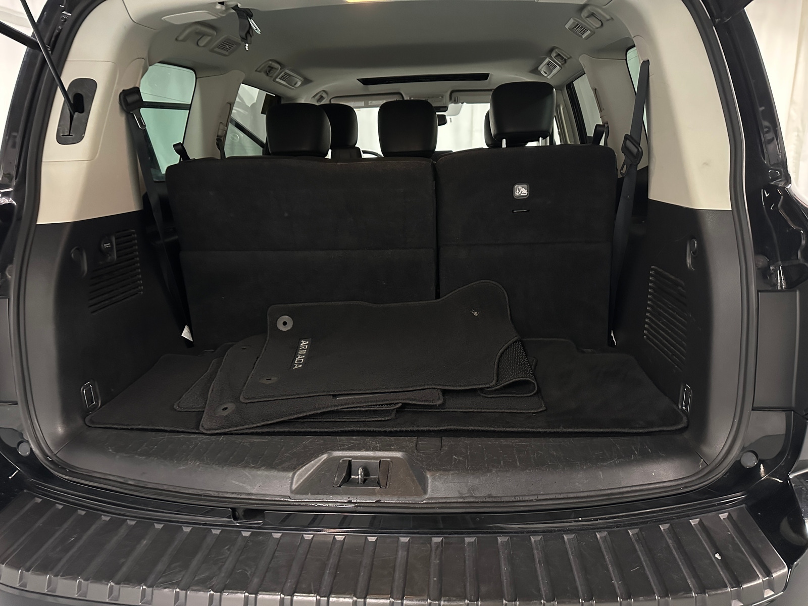 Thumbnail: 2023 Nissan Armada - 6