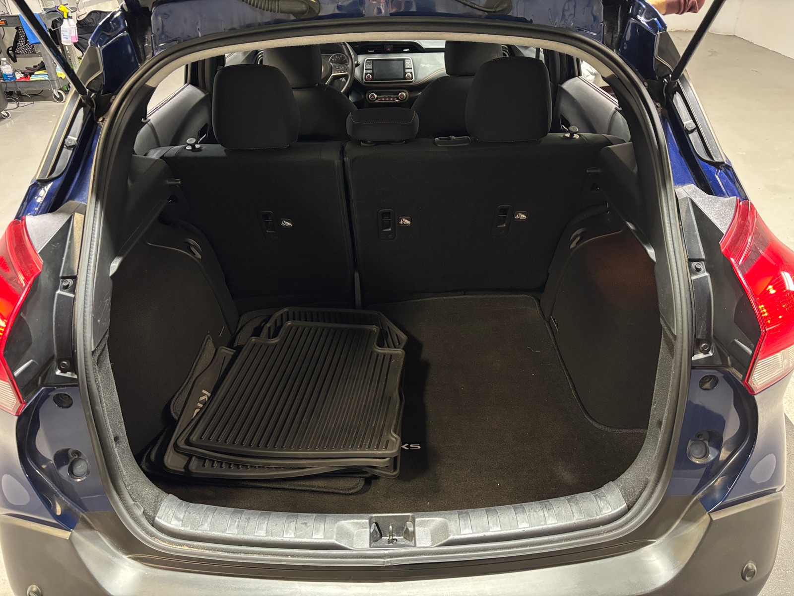 Thumbnail: 2020 Nissan Kicks - 7