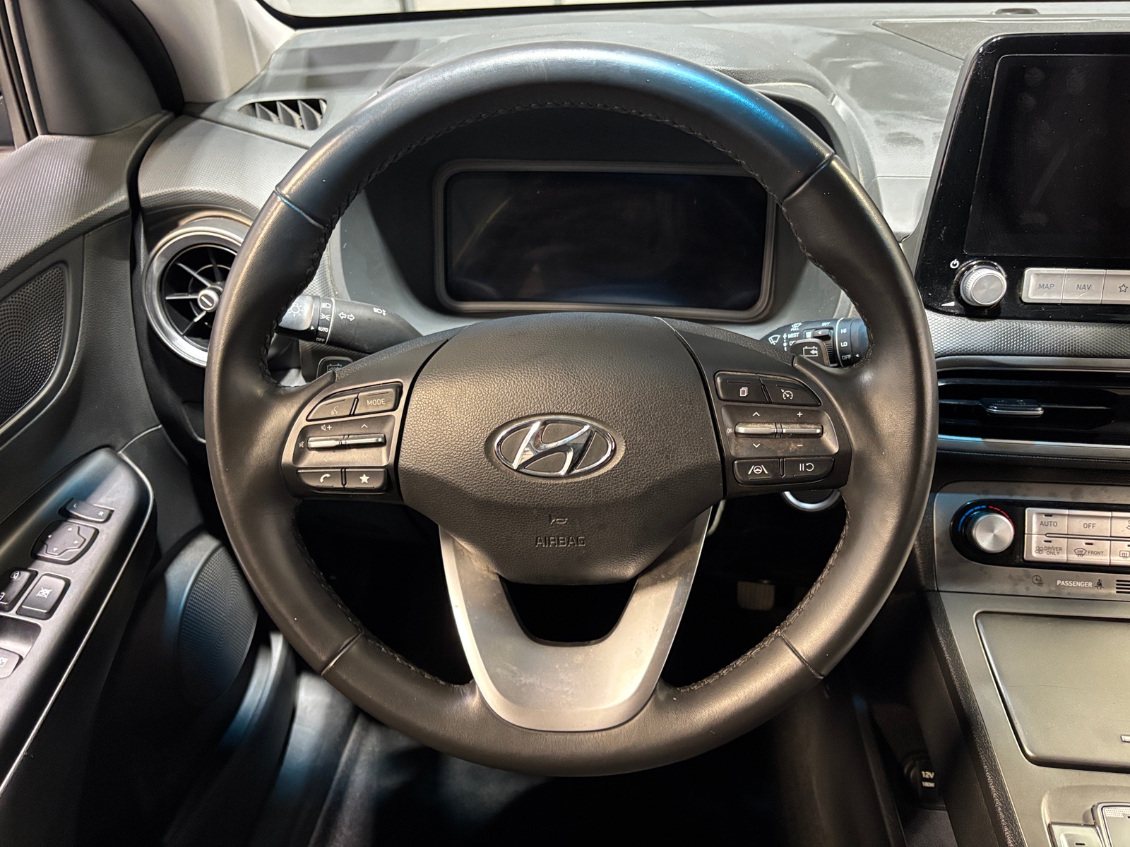 Thumbnail: 2023 Hyundai Kona - 5