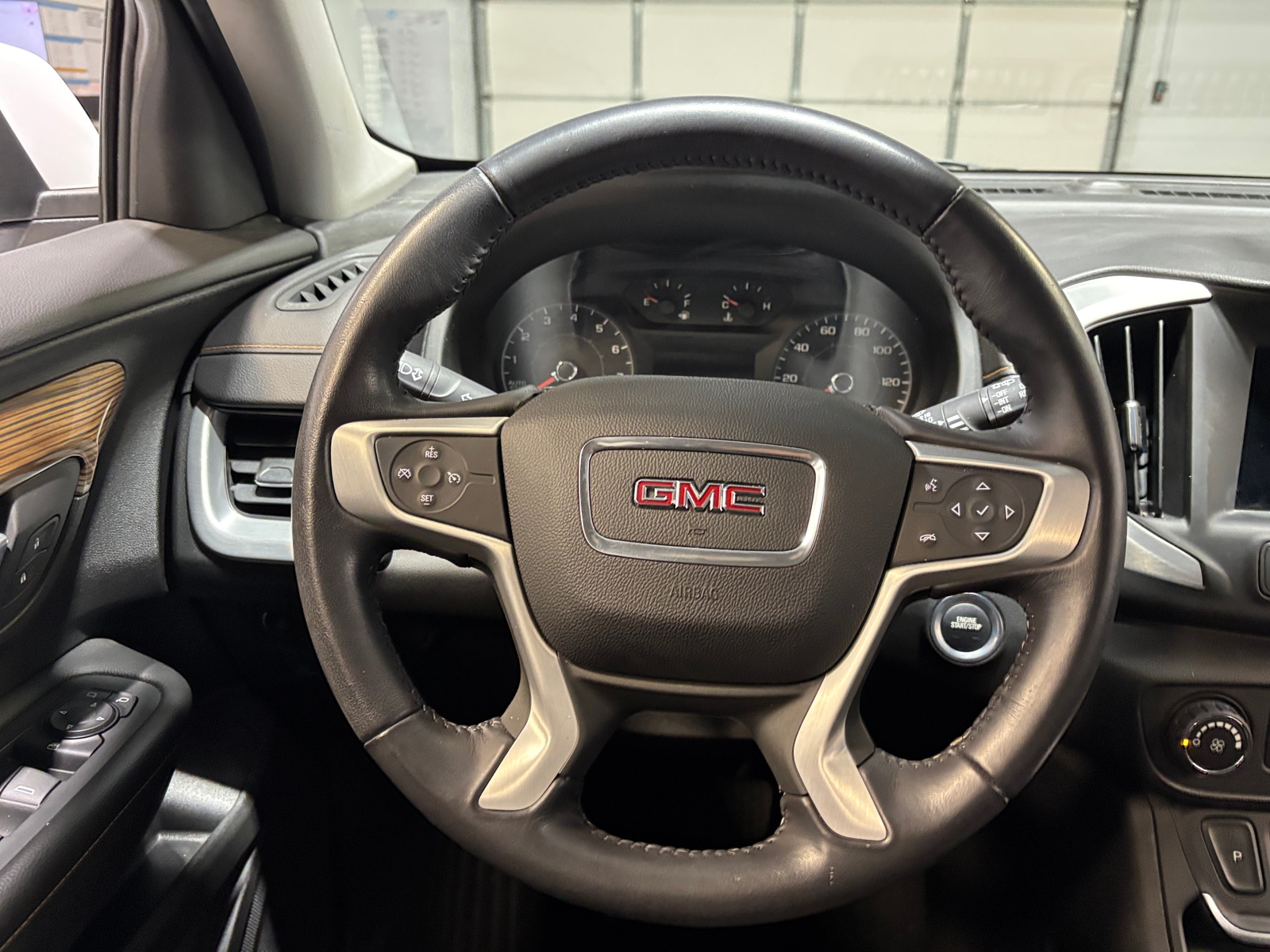 Thumbnail: 2018 GMC Terrain - 5