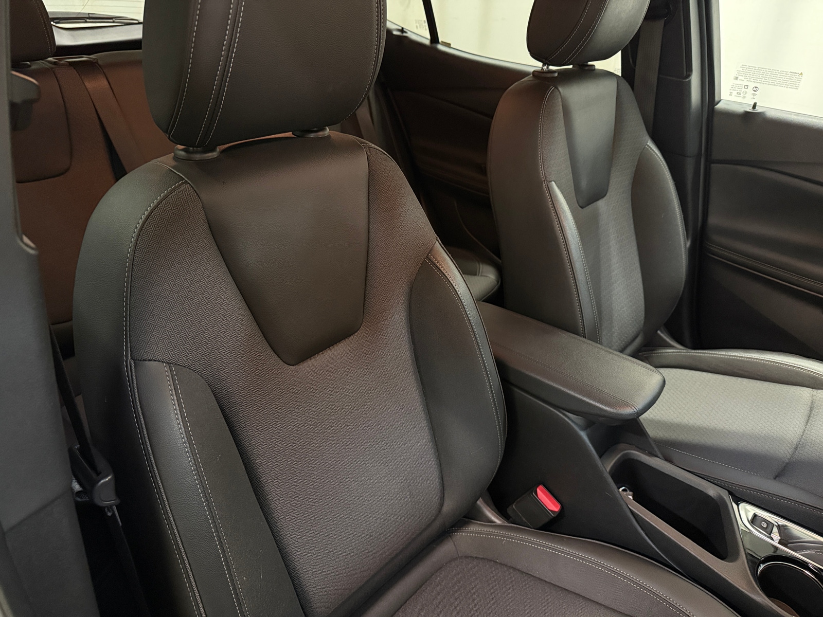 Thumbnail: 2025 Buick Encore GX - 2