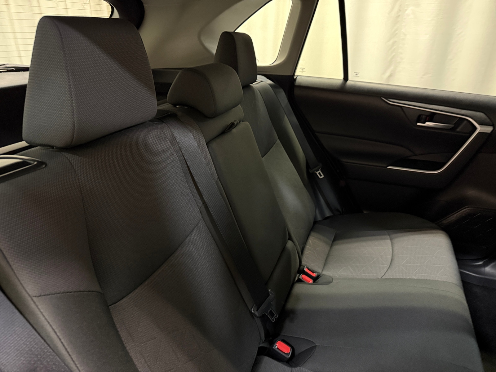 Thumbnail: 2025 Toyota RAV4 - 6