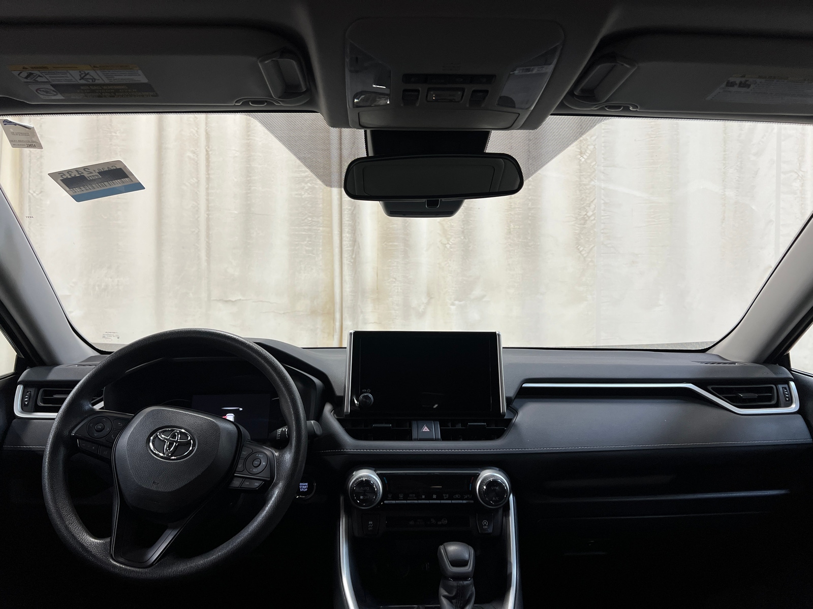 Thumbnail: 2025 Toyota RAV4 - 3