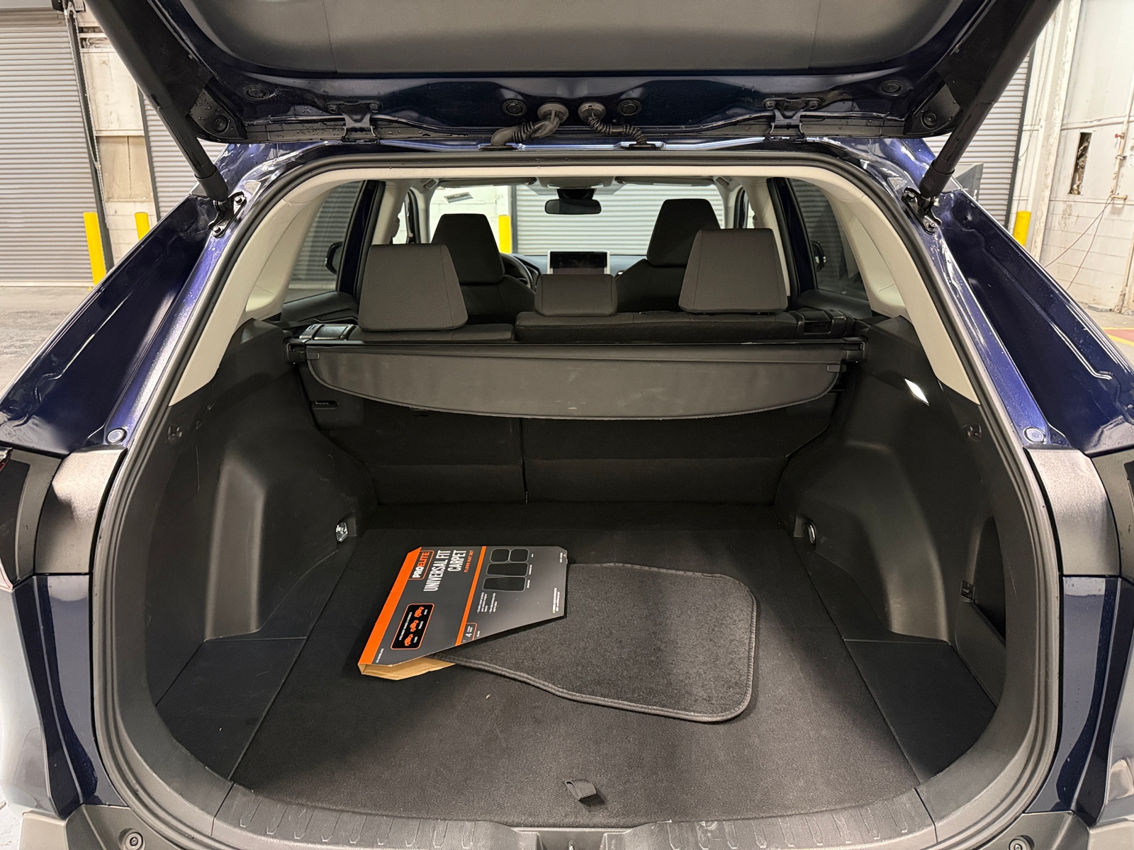 Thumbnail: 2025 Toyota RAV4 - 7