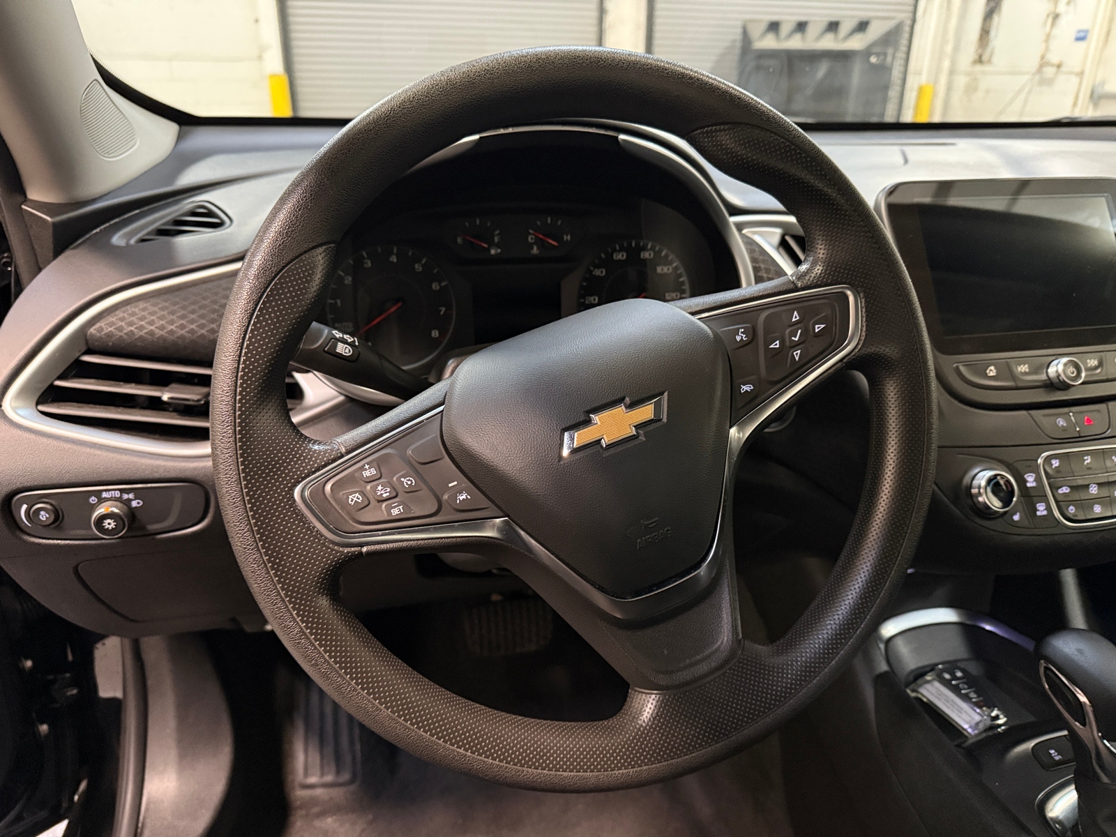 Thumbnail: 2024 Chevrolet Malibu - 5