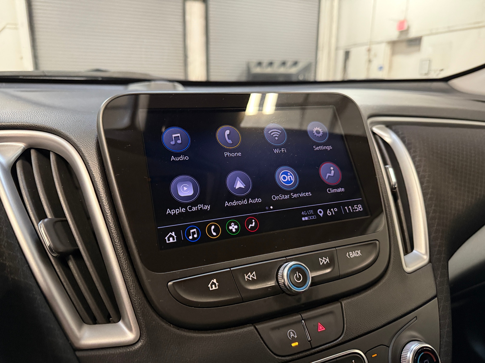 Thumbnail: 2024 Chevrolet Malibu - 4