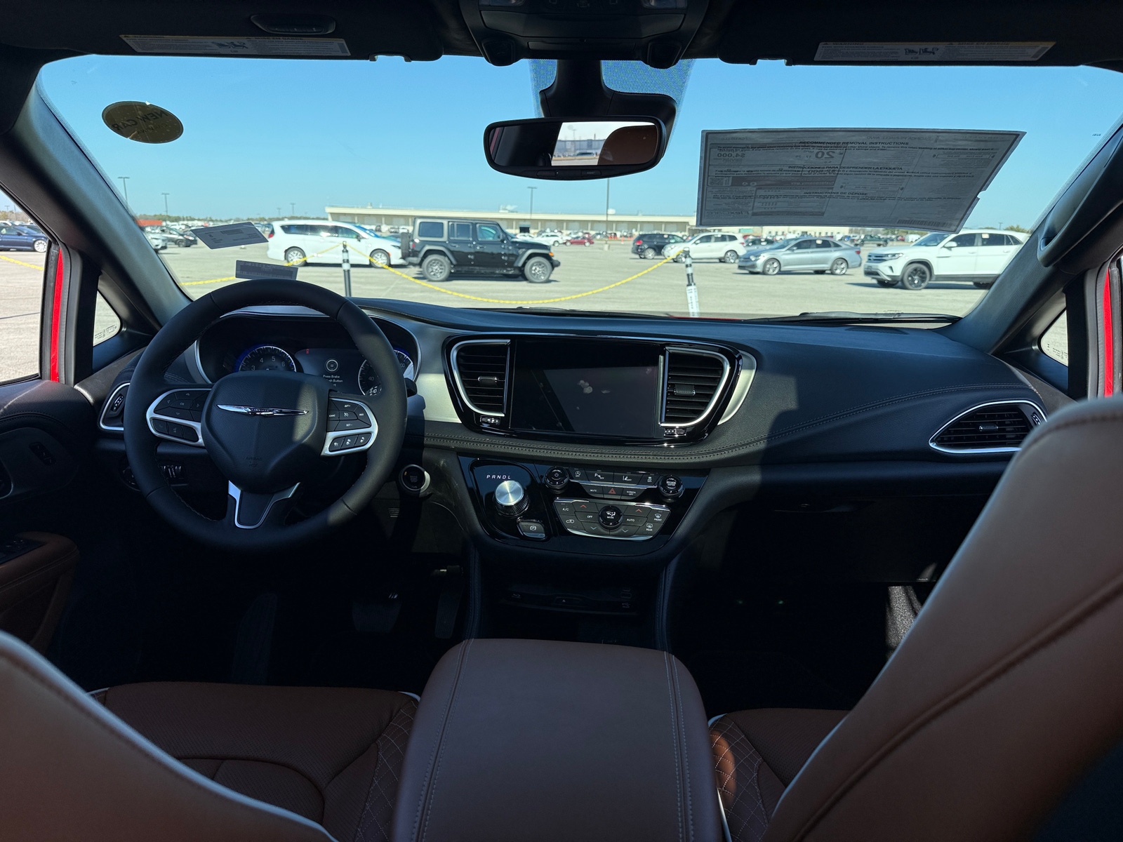 Thumbnail: 2026 Chrysler Pacifica - 2