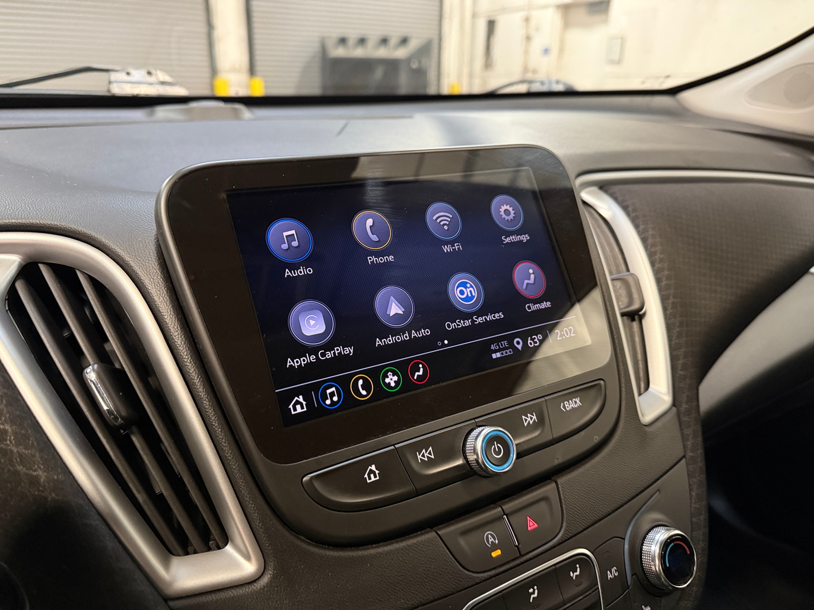 Thumbnail: 2024 Chevrolet Malibu - 4