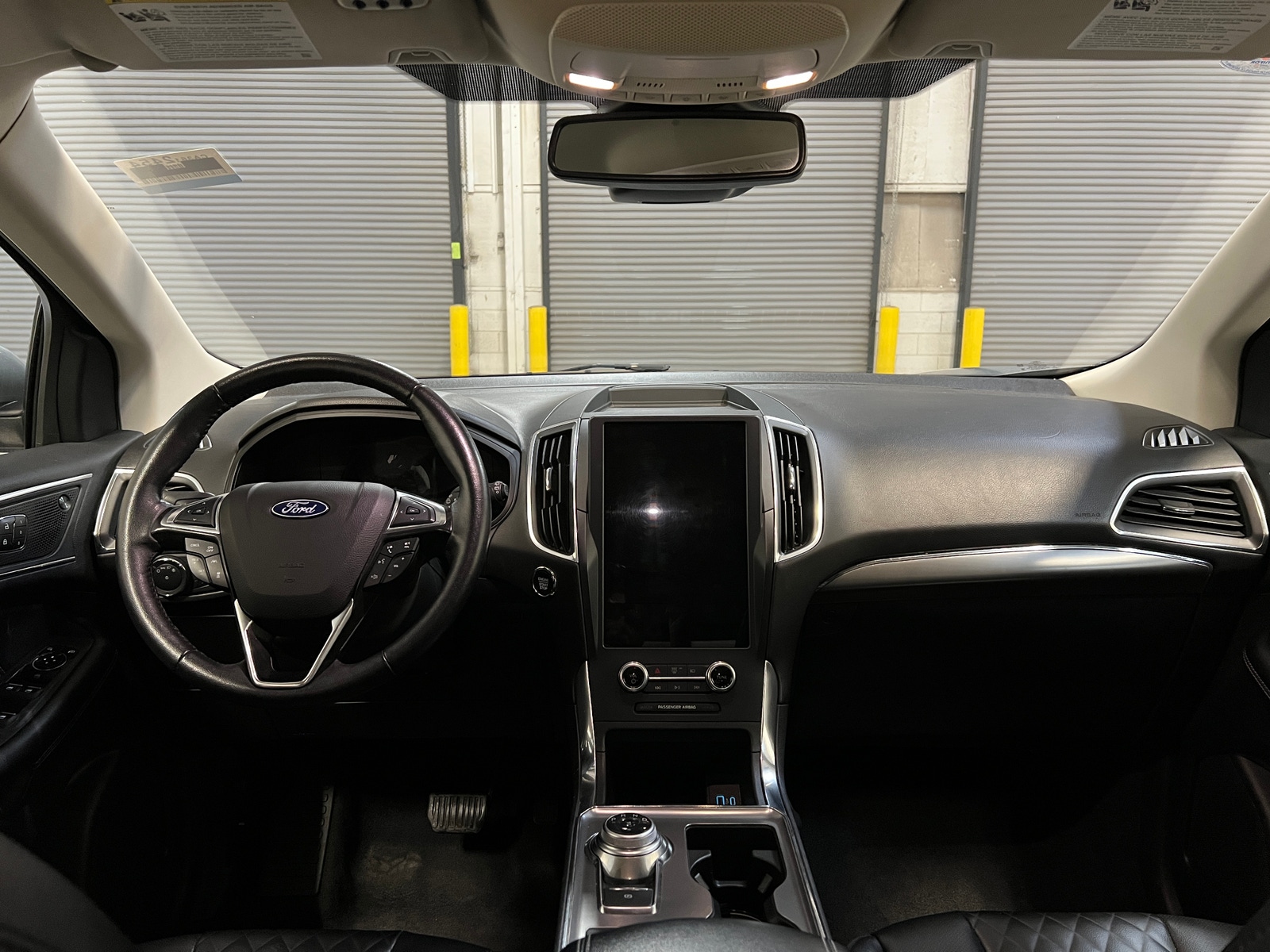 Thumbnail: 2023 Ford Edge - 2