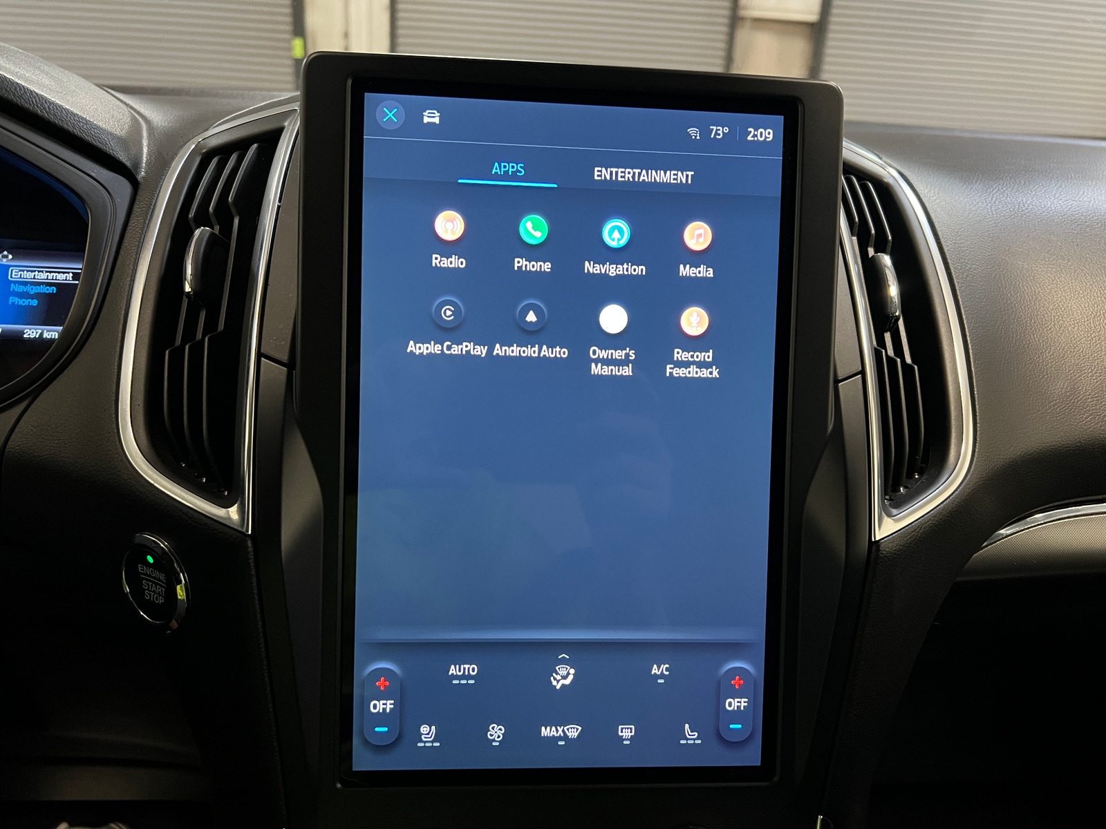 Thumbnail: 2023 Ford Edge - 3