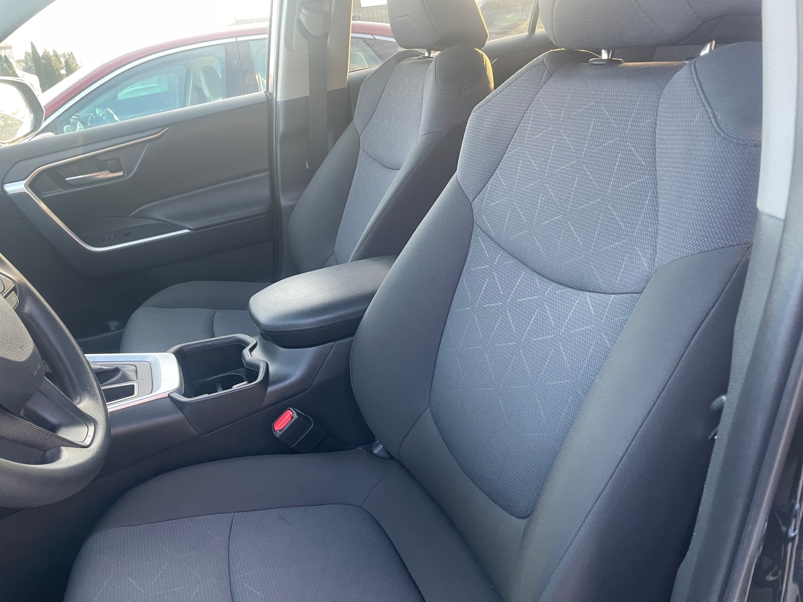 Thumbnail: 2025 Toyota RAV4 - 2