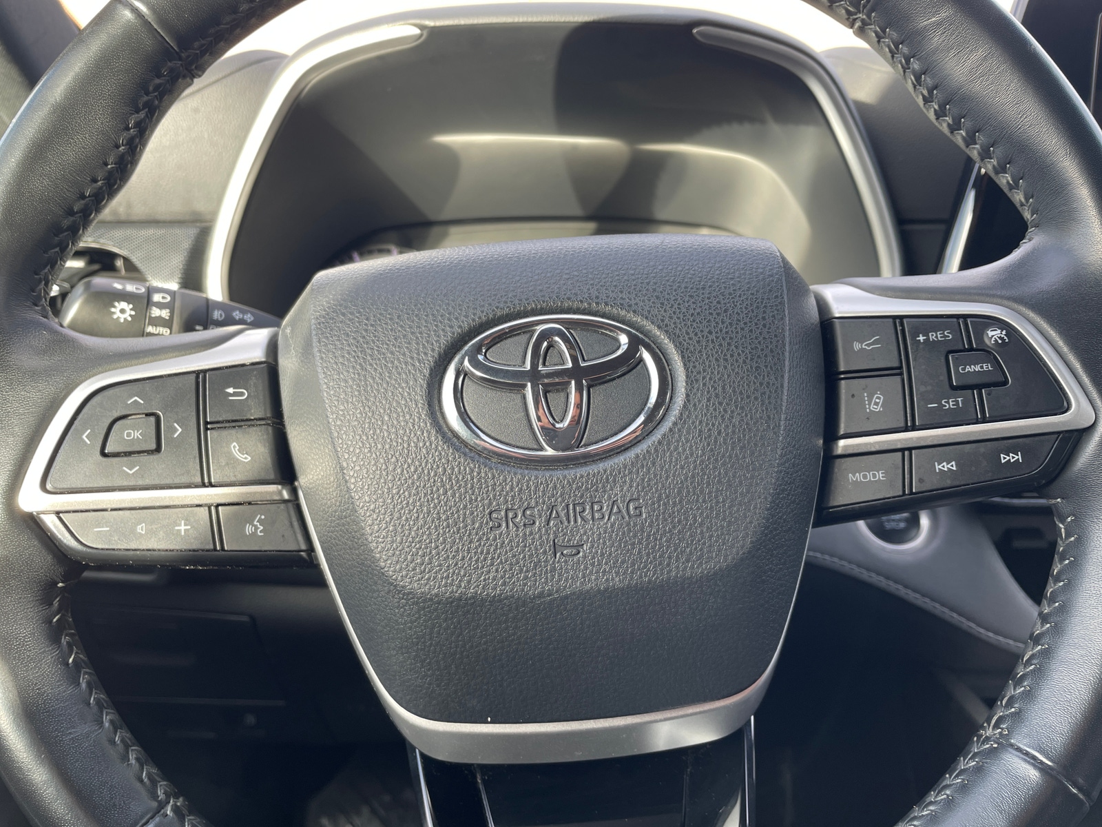 Thumbnail: 2024 Toyota Highlander - 5