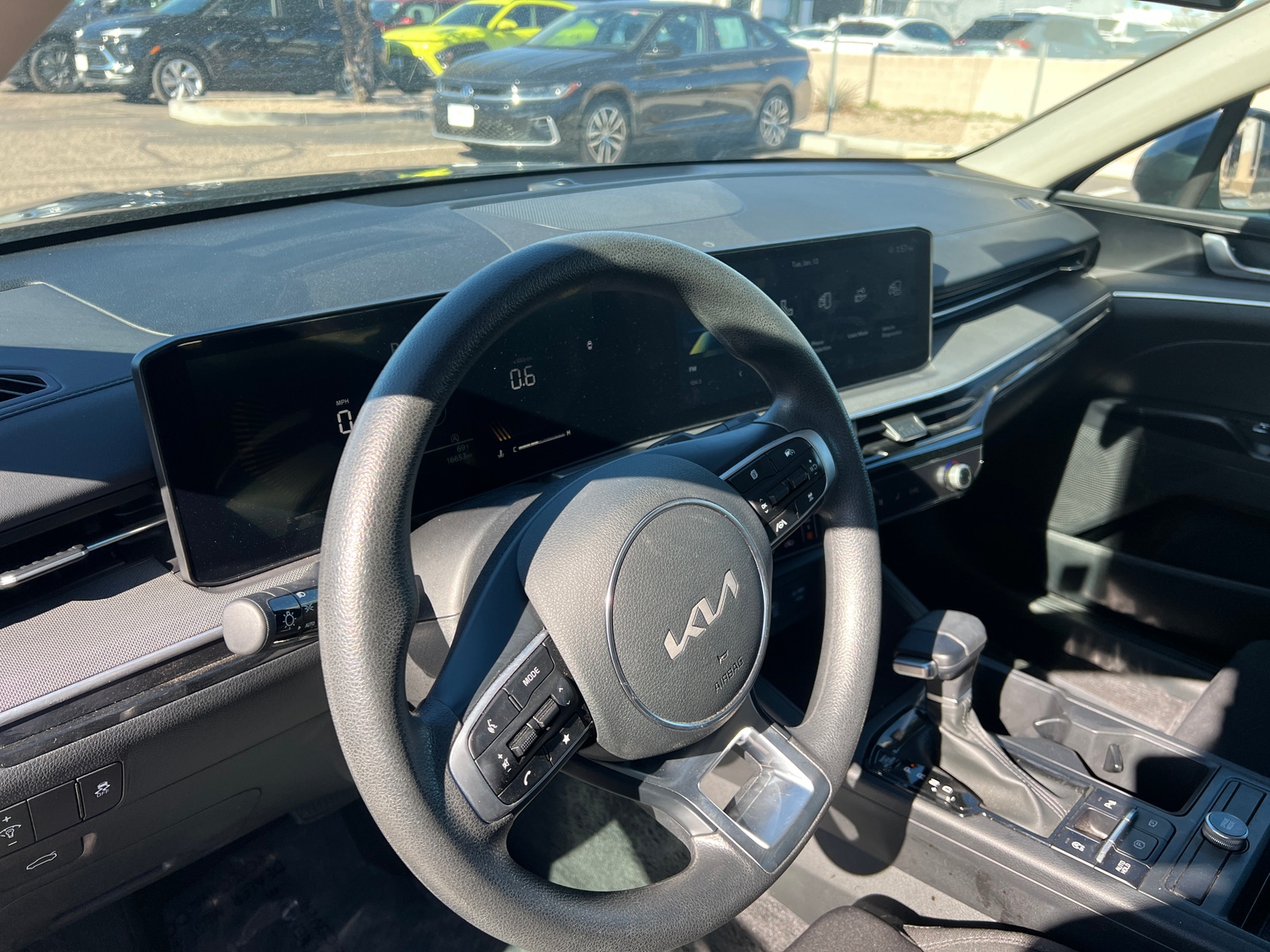 Thumbnail: 2025 Kia K5 - 5