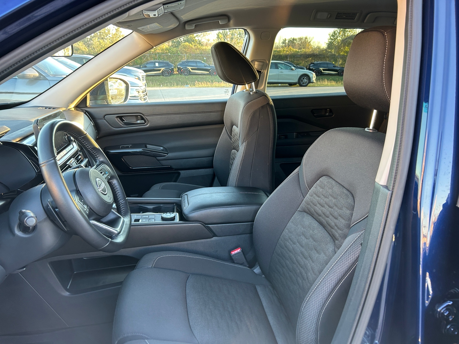 Thumbnail: 2025 Nissan Pathfinder - 2