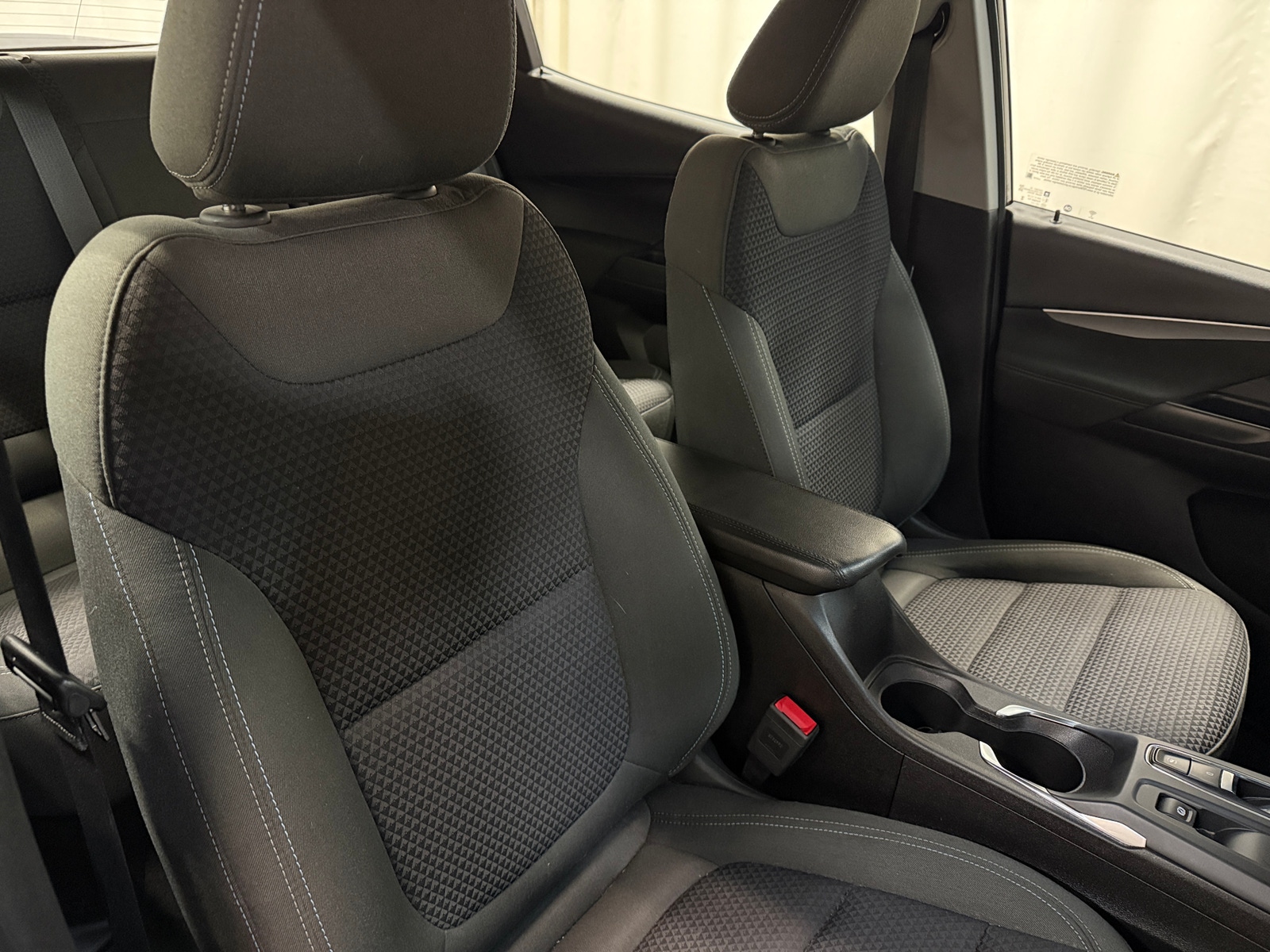 Thumbnail: 2023 Chevrolet Bolt EV - 2