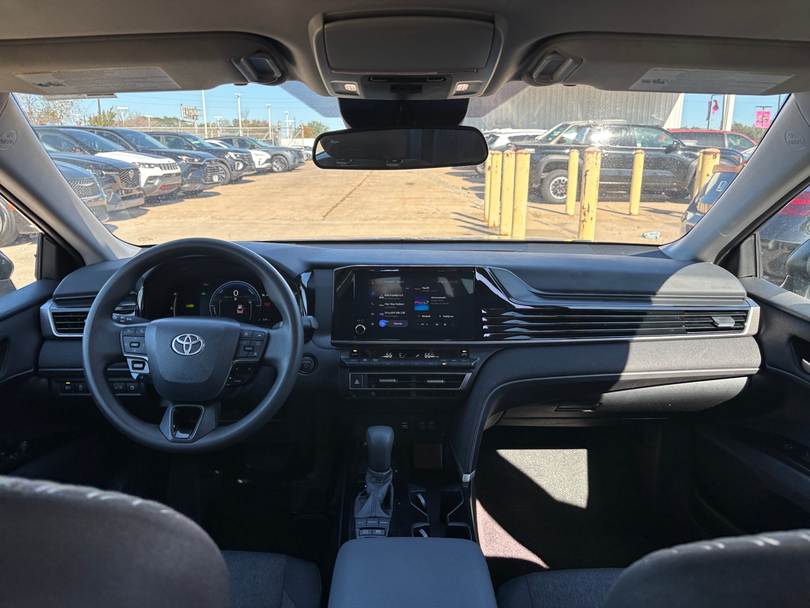 Thumbnail: 2025 Toyota Camry - 3