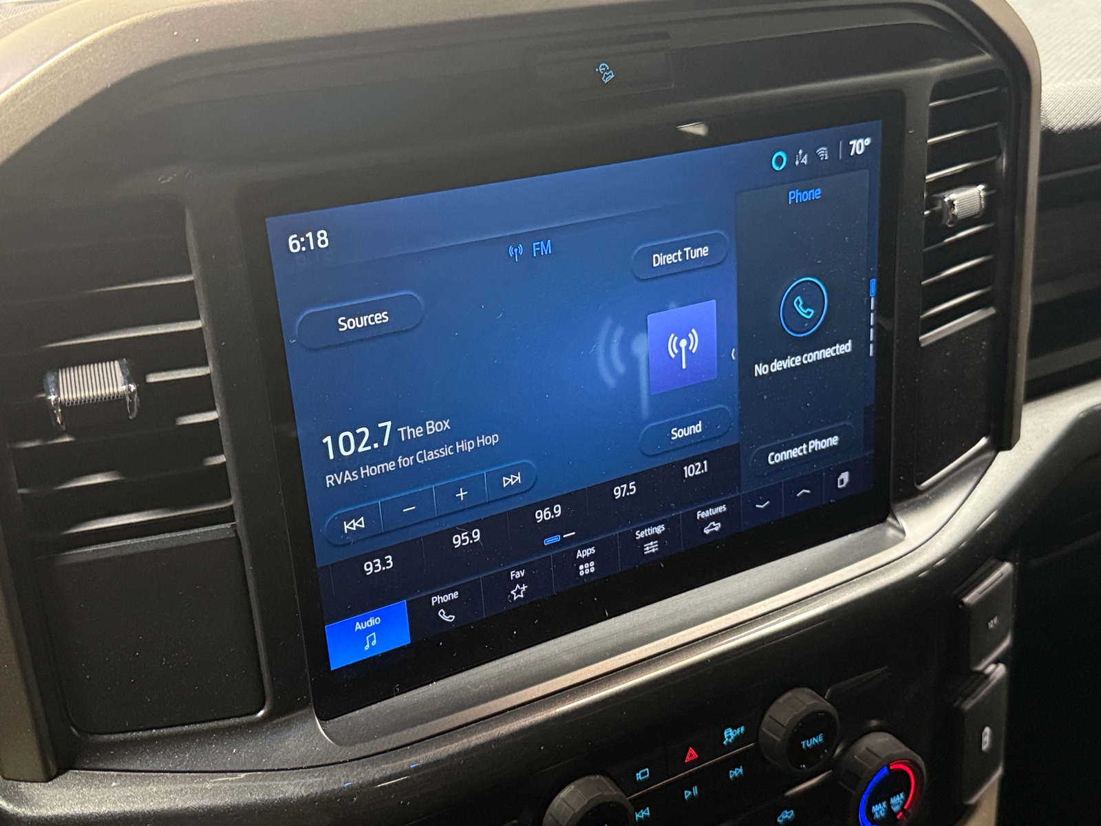 Thumbnail: 2025 Ford Econoline - 4