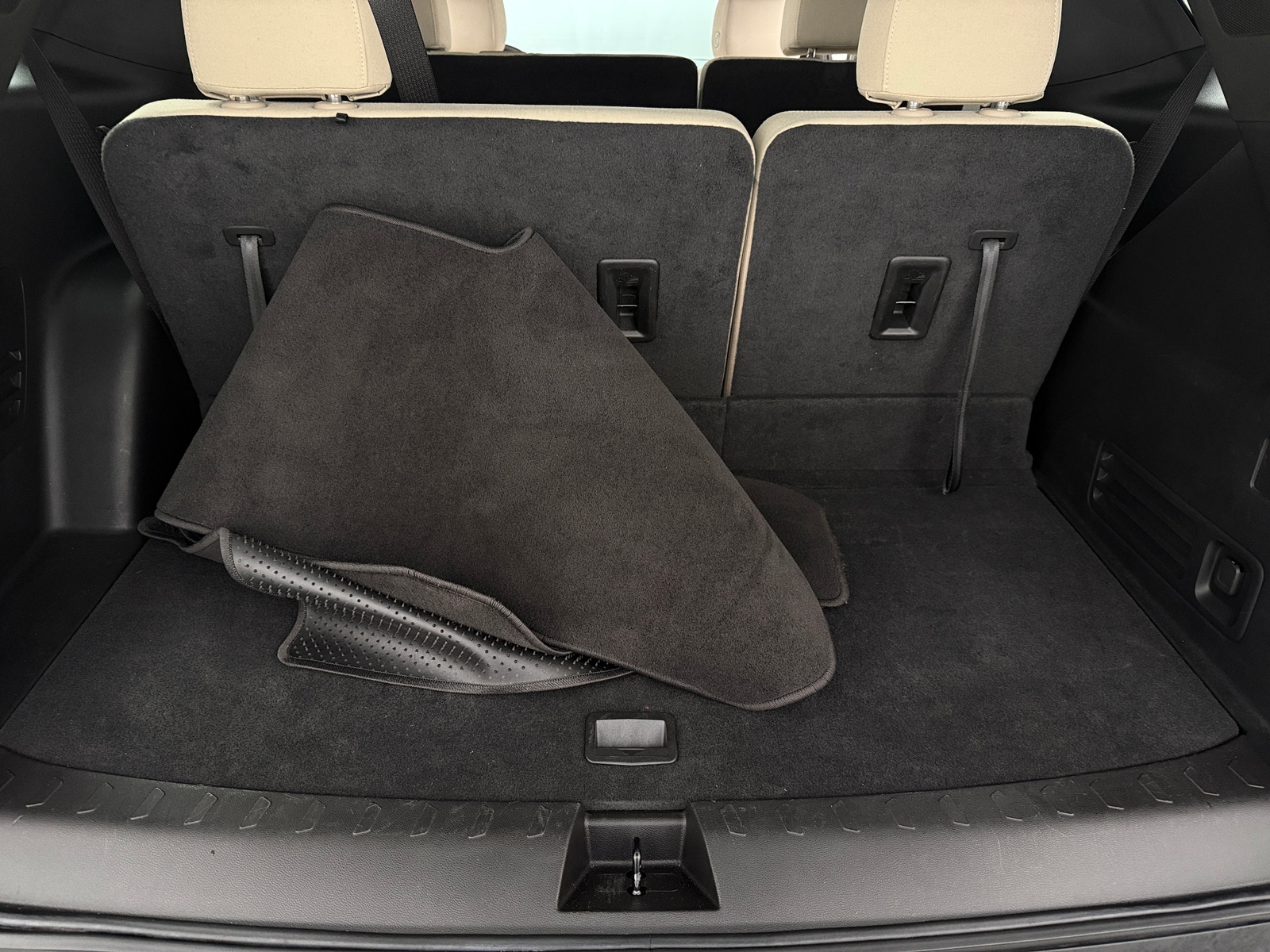 Thumbnail: 2023 Chevrolet Traverse - 7