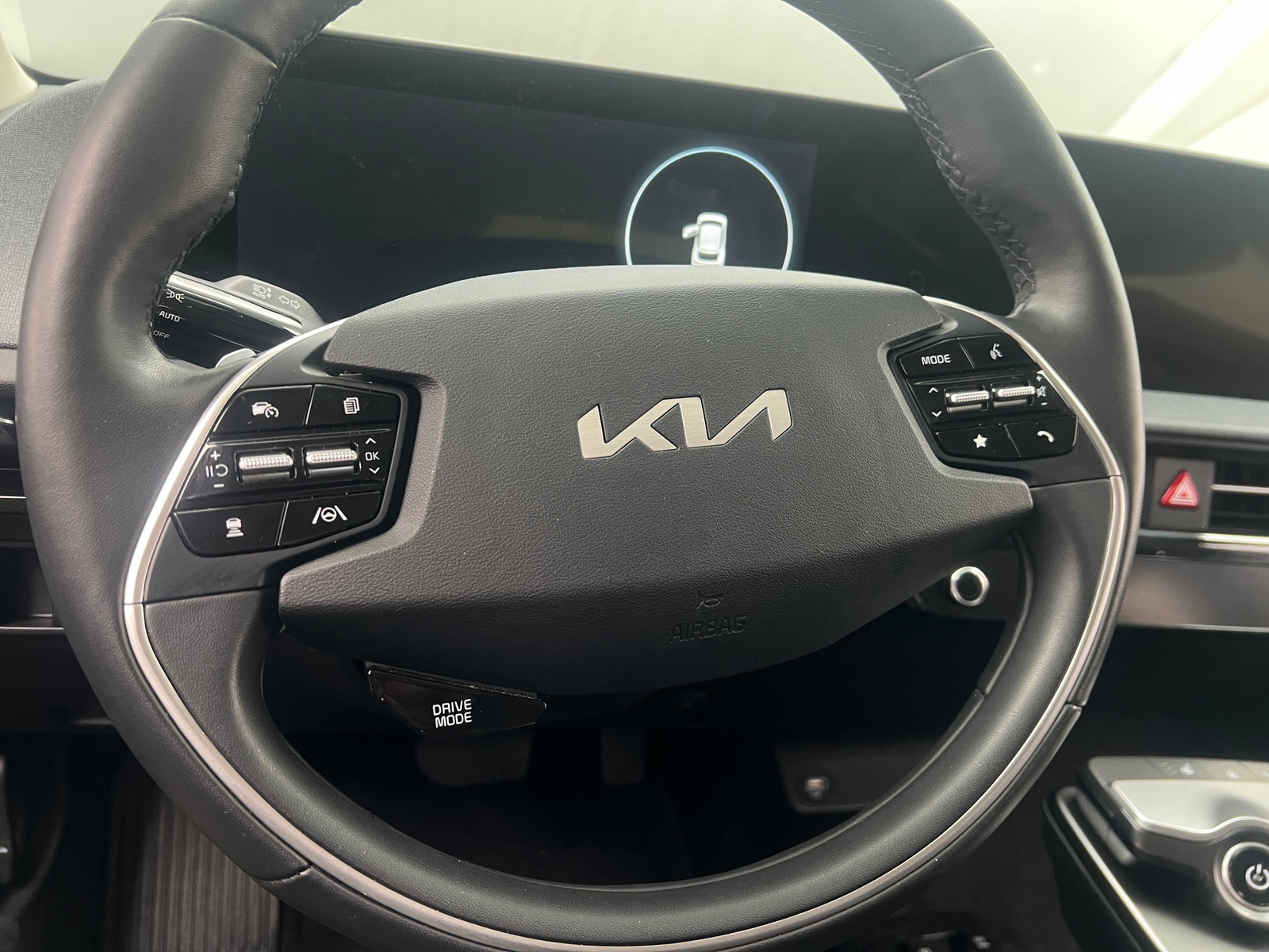 Thumbnail: 2024 Kia EV6 - 5