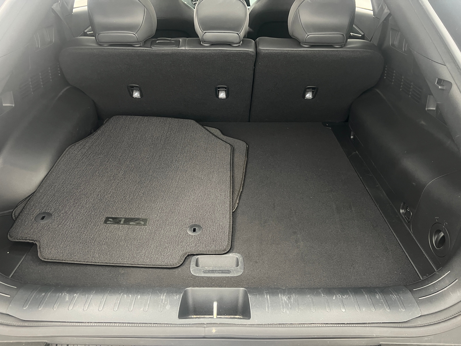 Thumbnail: 2024 Kia EV6 - 7